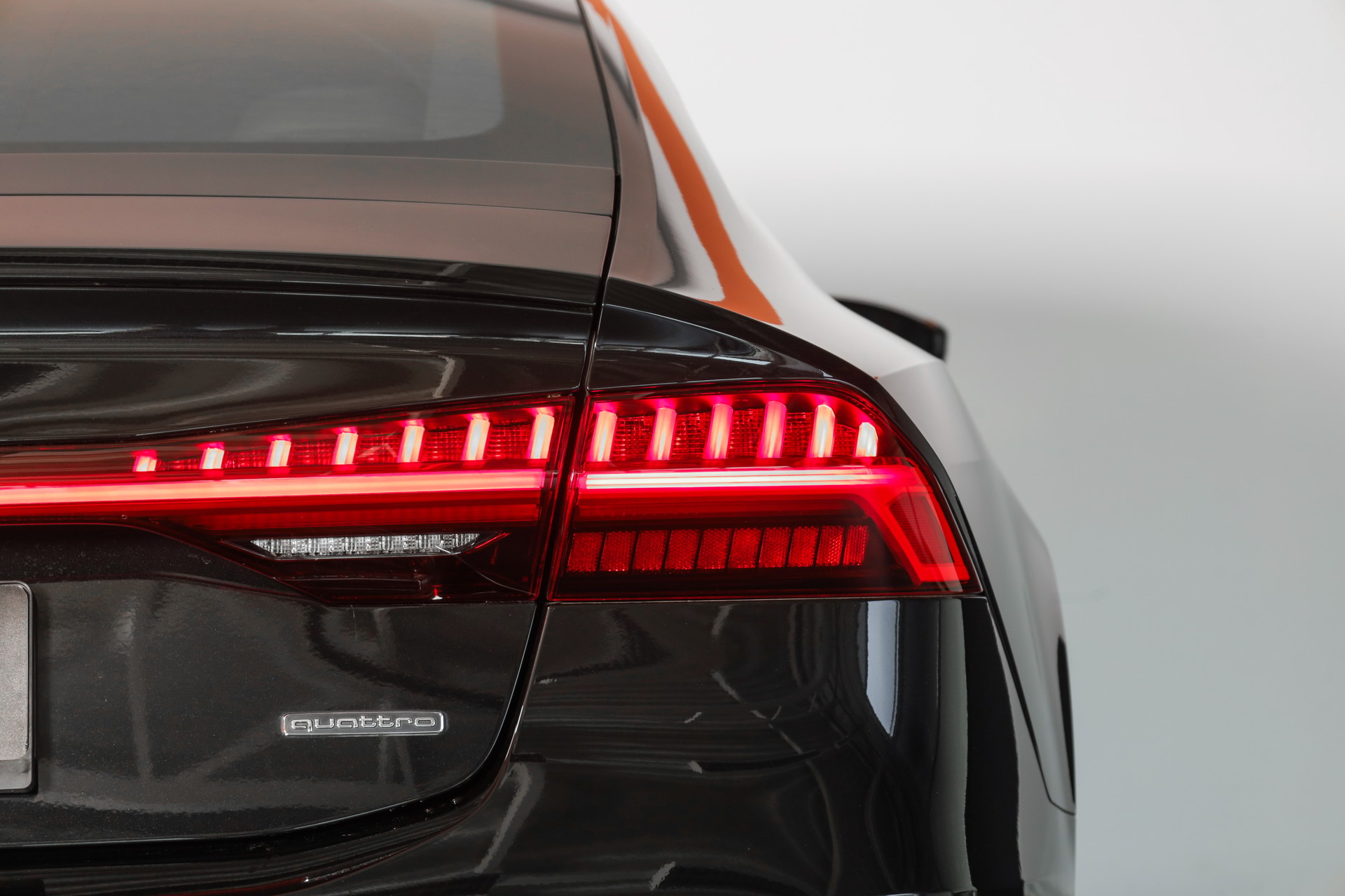 AUDI A7 Sportback 45 TFSI quattro S-tronic * ASSP+ 10 ans * S-Sline*-image-6