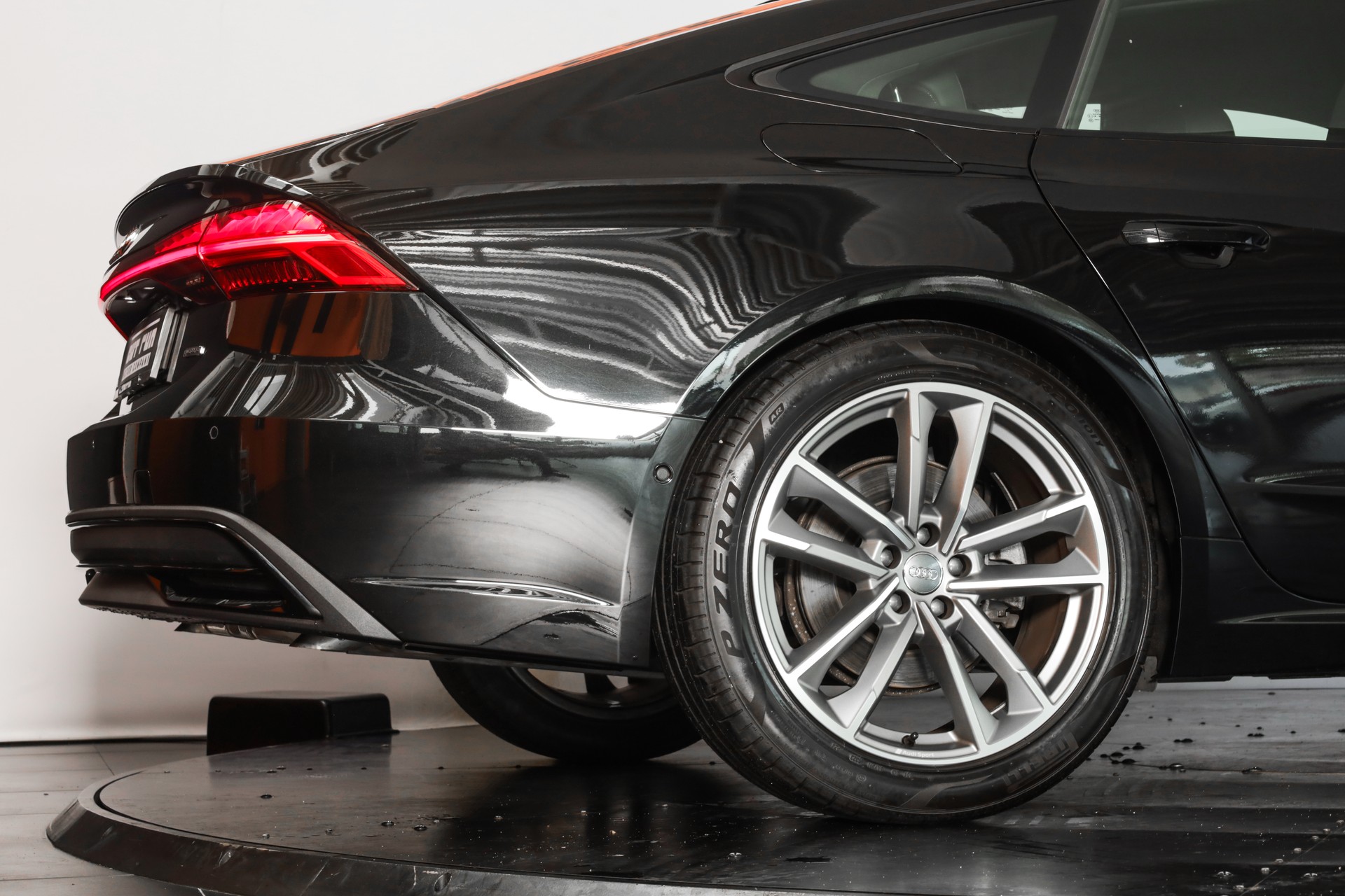 AUDI A7 Sportback 45 TFSI quattro S-tronic * ASSP+ 10 ans * S-Sline*-image-8