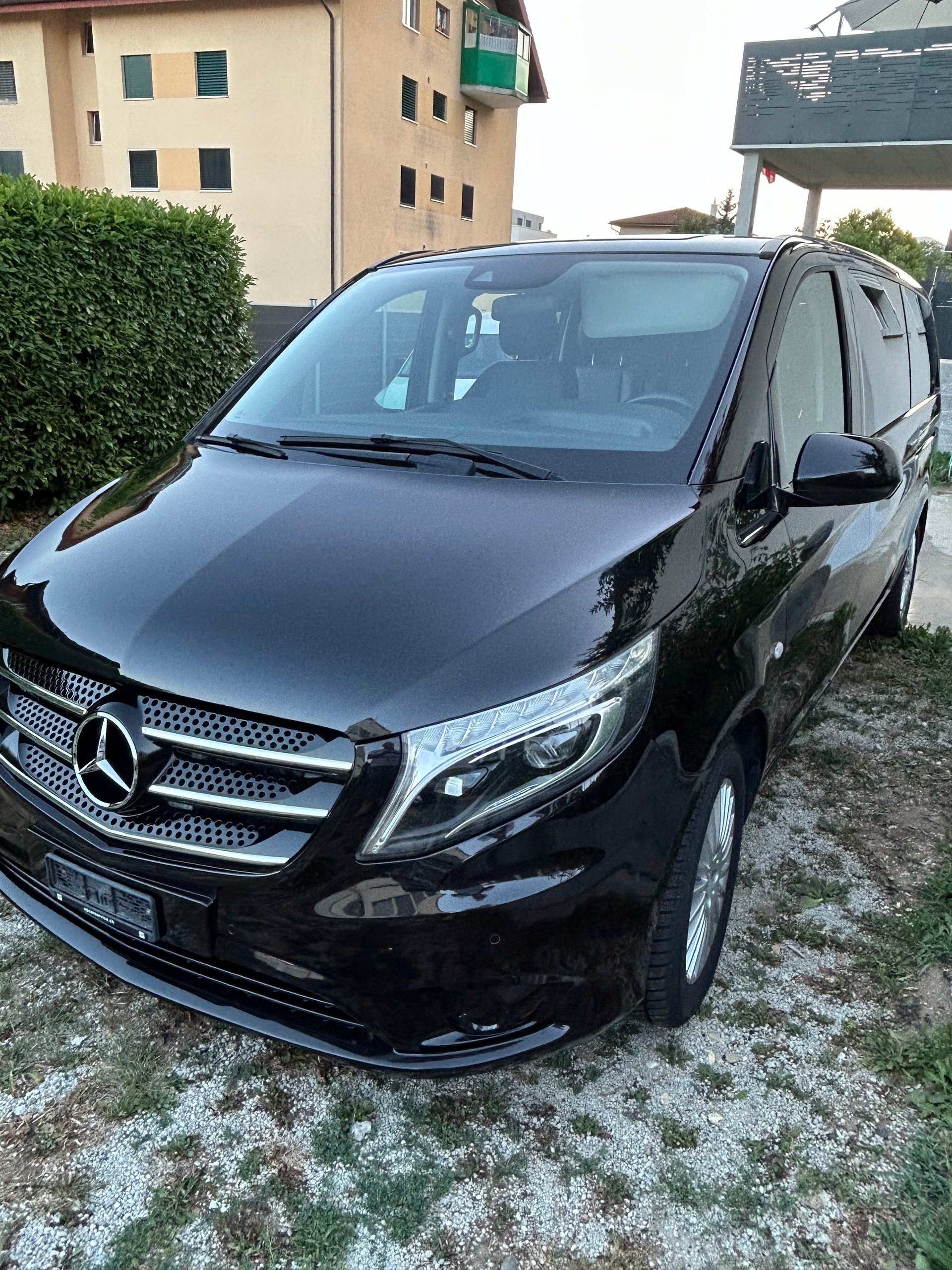 MERCEDES-BENZ Extralang-image-0