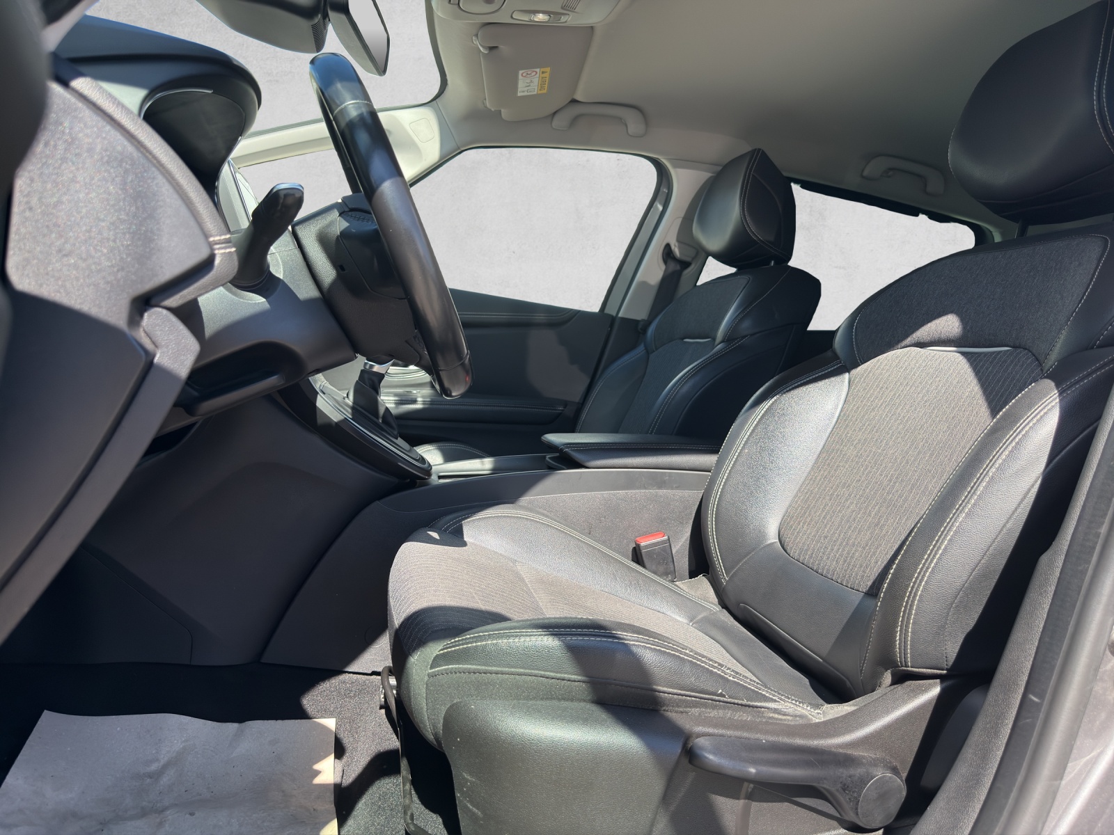 RENAULT Grand Scénic 1.3 16V Turbo Intens EDC-image-6