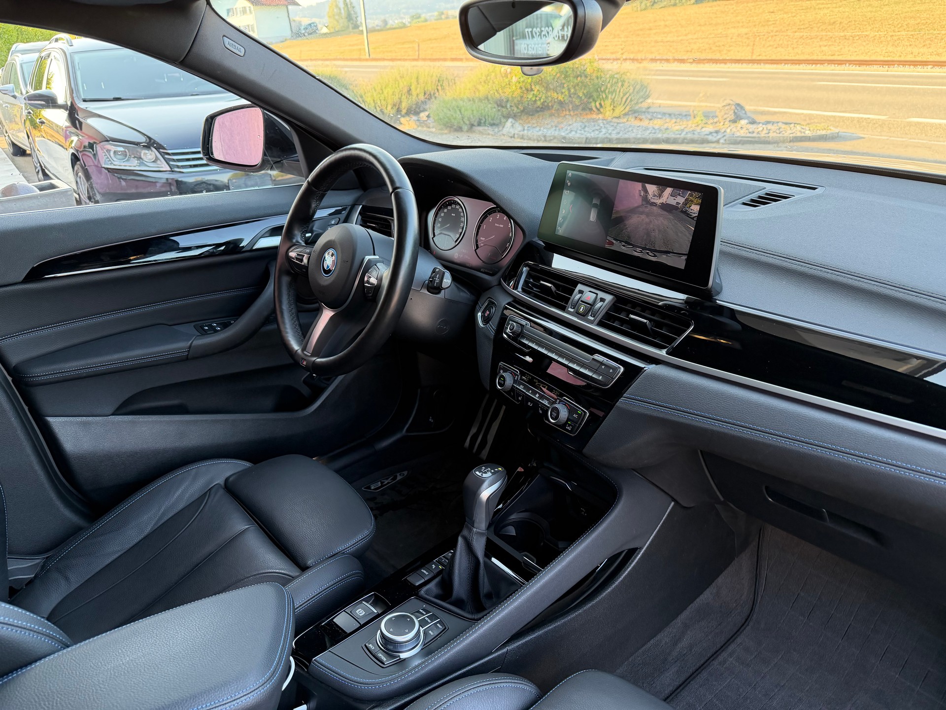 BMW X2 xDrive 25e M Sport X Steptronic-image-7