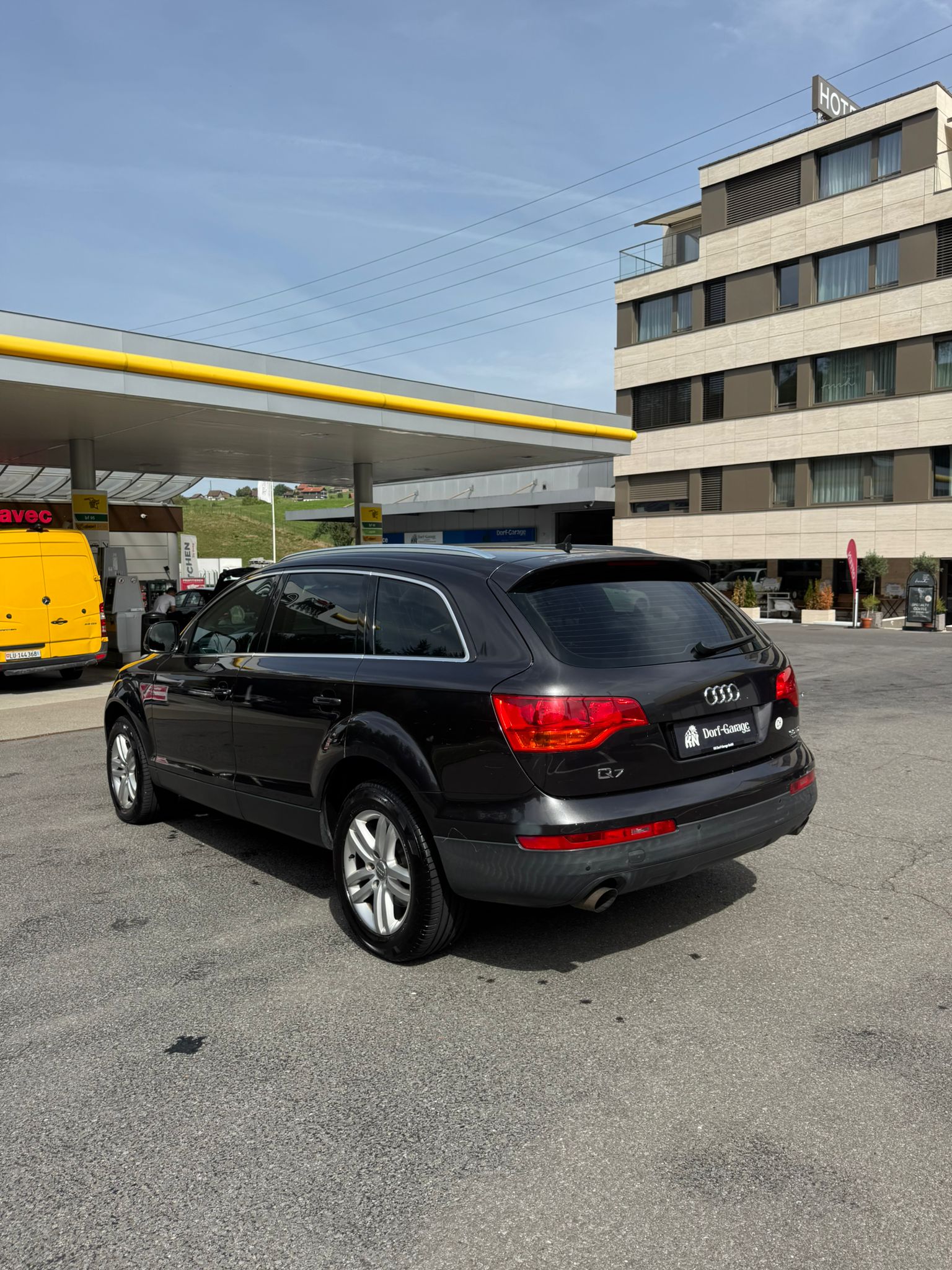 AUDI Q7 3.0 TDI quattro tiptronic-image-4
