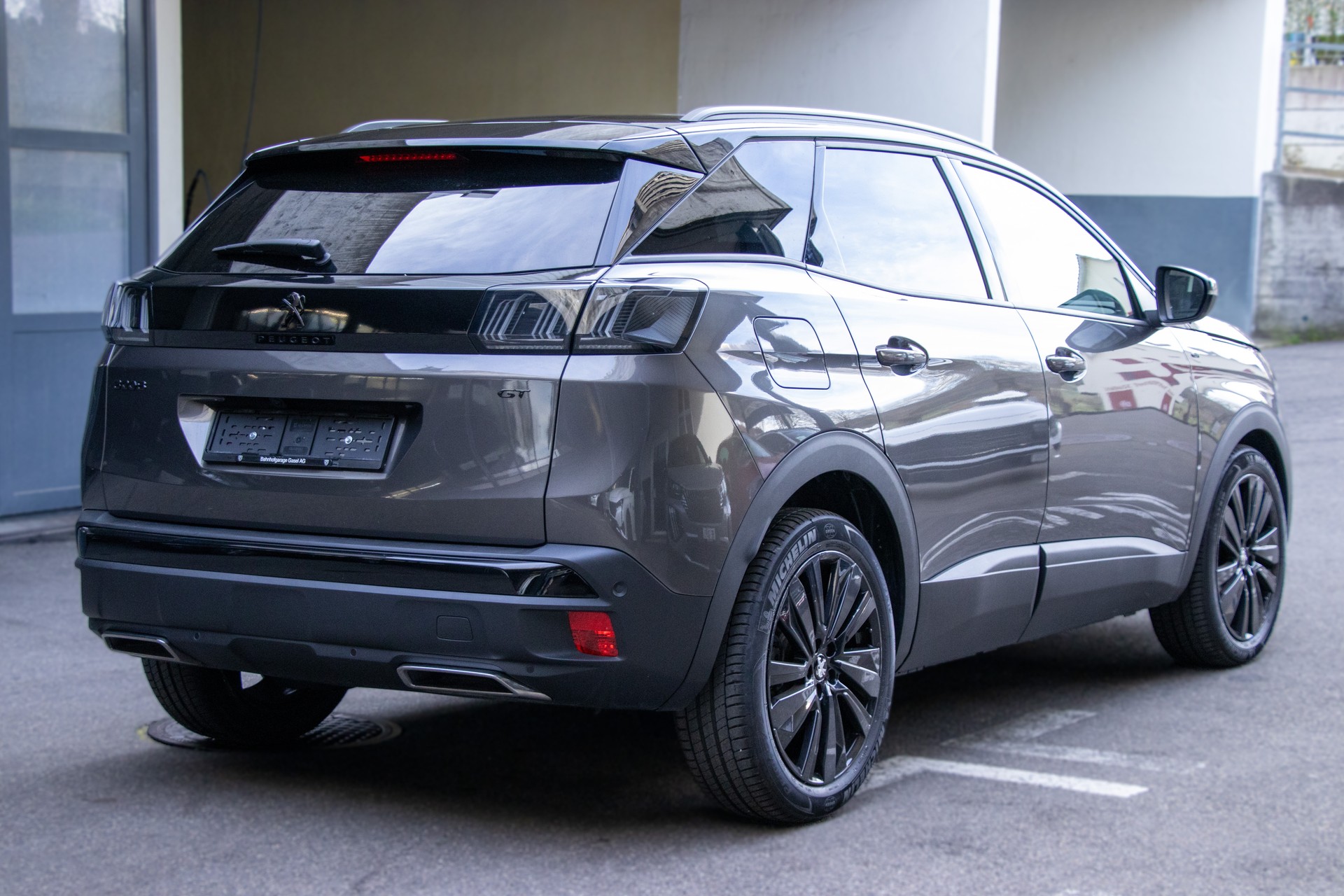 PEUGEOT 3008 1.2 PureTech GT EAT8-showroom-element-2