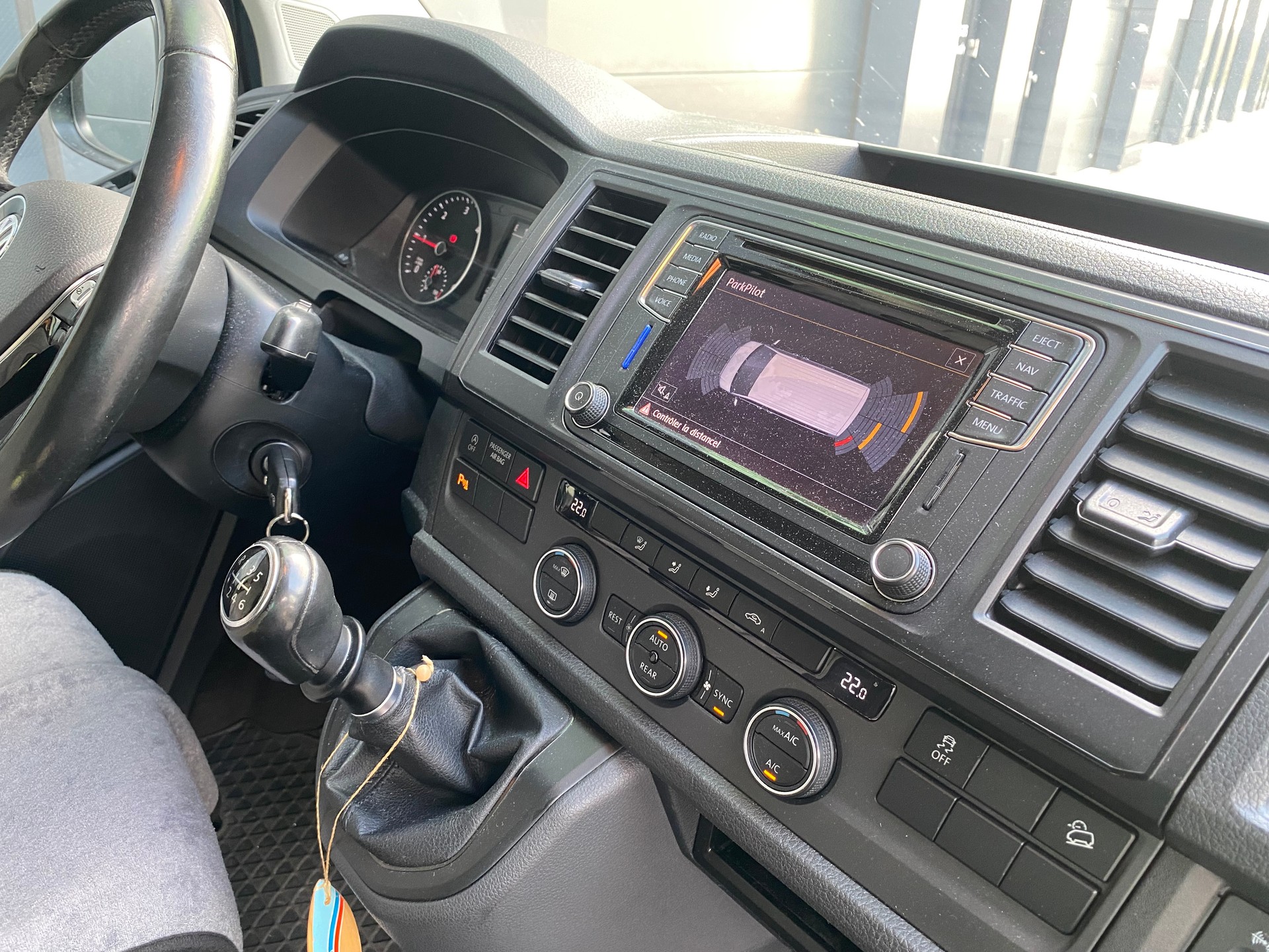 VW T6 California 2.0 TDI Beach 4Motion-image-10