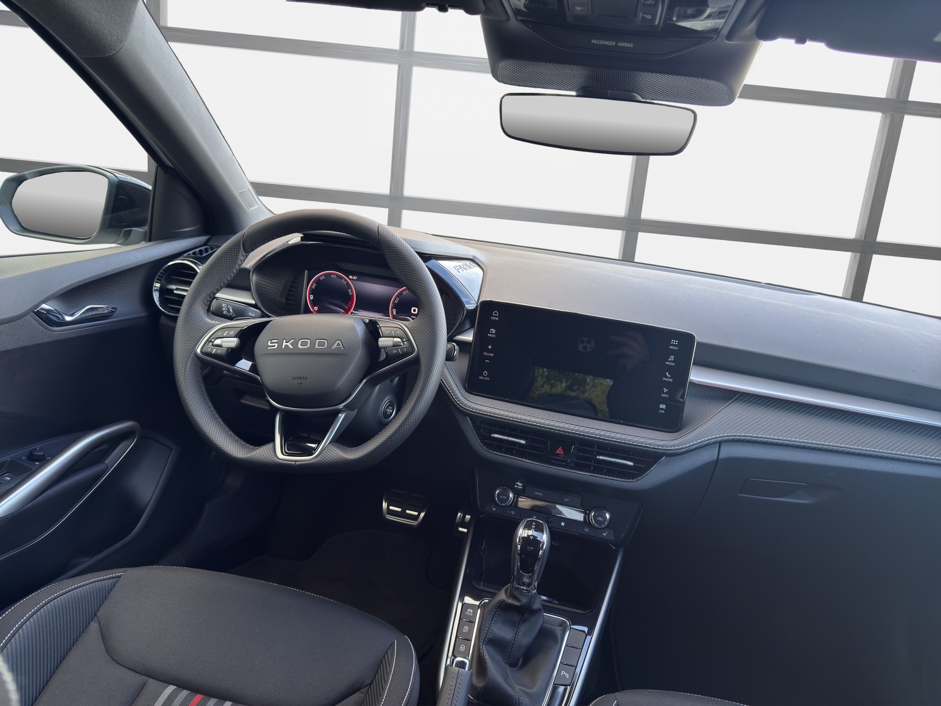 SKODA Fabia 1.5 TSI 130 DSG-image-7