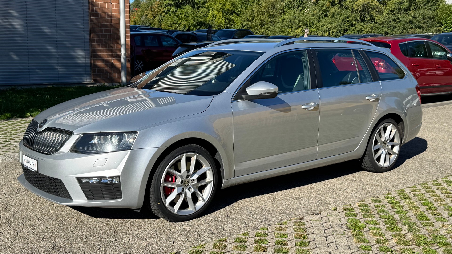 SKODA Octavia Combi 2.0 TDI RS DSG-image-0