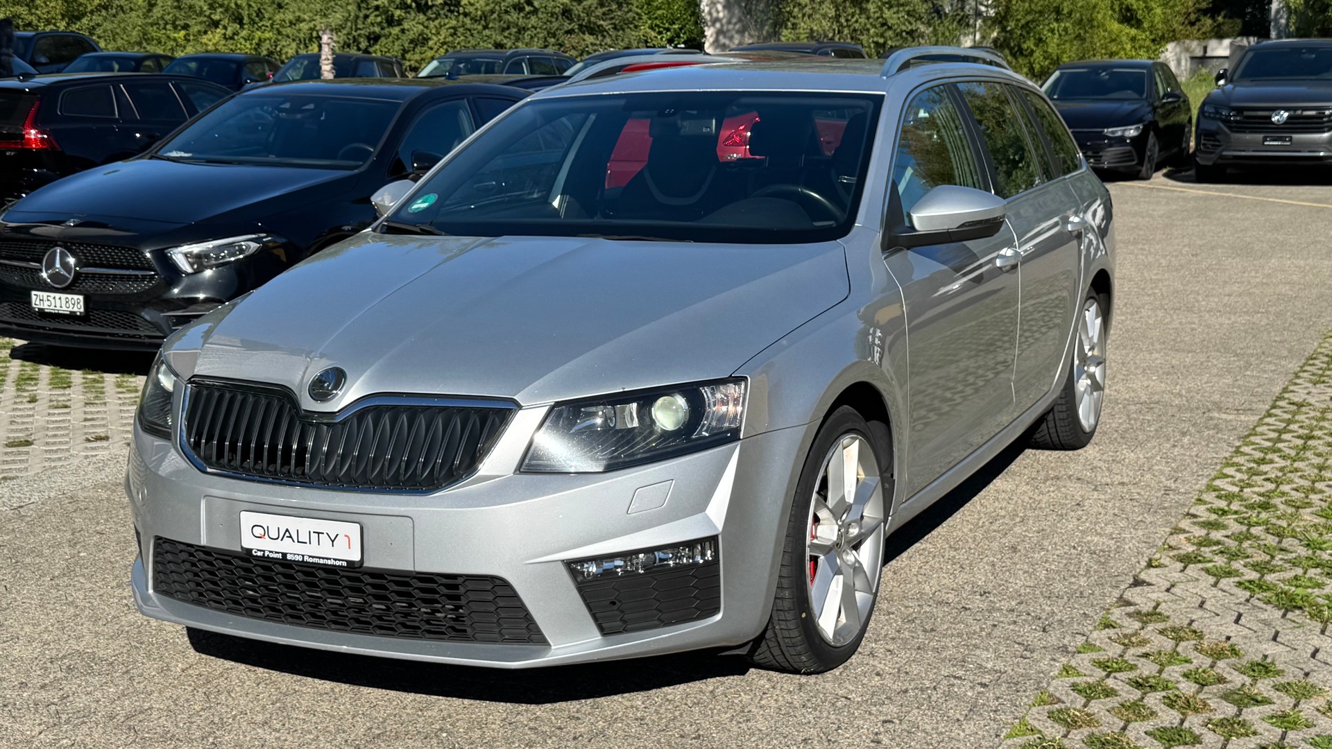 SKODA Octavia Combi 2.0 TDI RS DSG-image-1