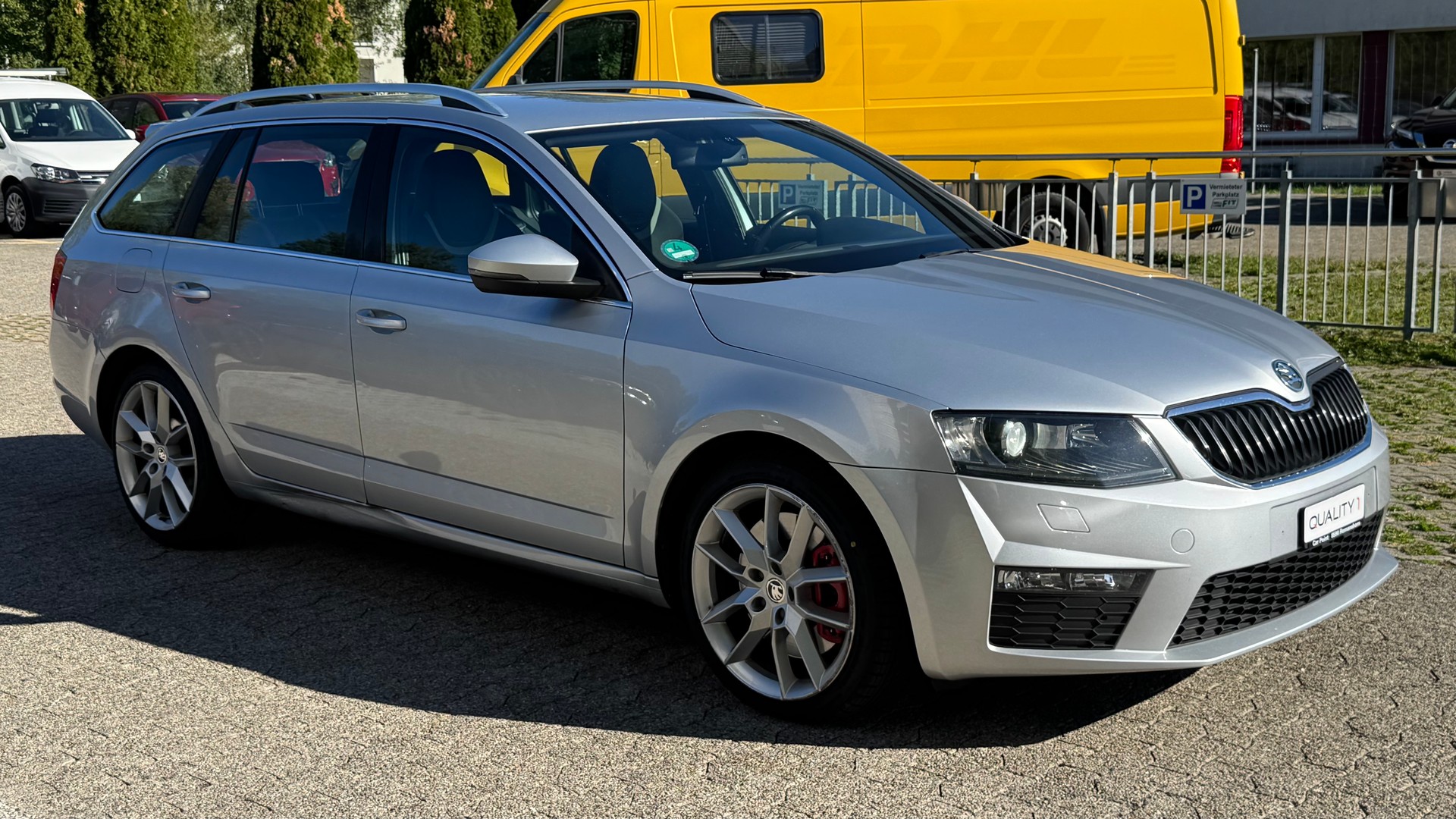 SKODA Octavia Combi 2.0 TDI RS DSG-image-2