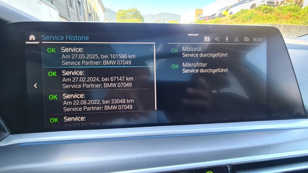 BMW X5 xDrive45e Steptronic ** 394 PS ** Voll-Leder ** Navi ** RF-Kamera 360° ** Panorama-Glasdach ** Sitzmemory ** Modell 2021 **-image-15