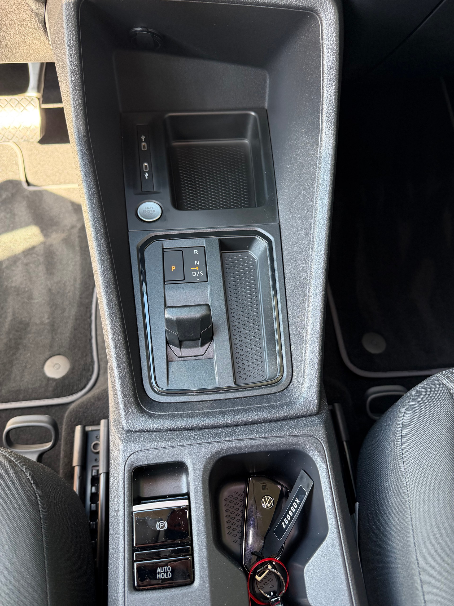 VW Caddy 1.5 TSI Plug in Hybrid DSG 150 PS 5 Jahren Garantie mit 39 % Rabatt !-image-11