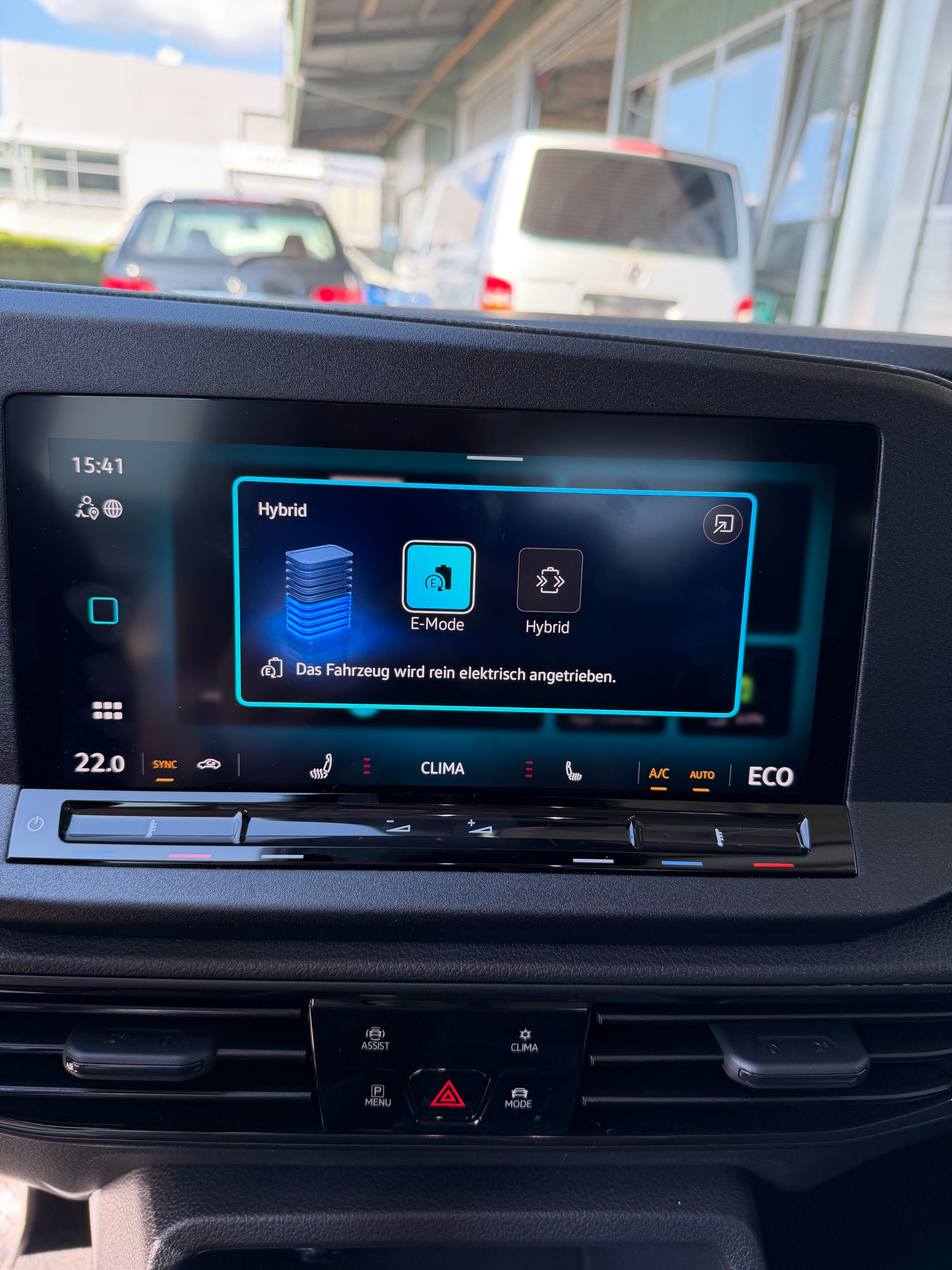 VW Caddy 1.5 TSI Plug in Hybrid DSG 150 PS 5 Jahren Garantie mit 39 % Rabatt !-image-9
