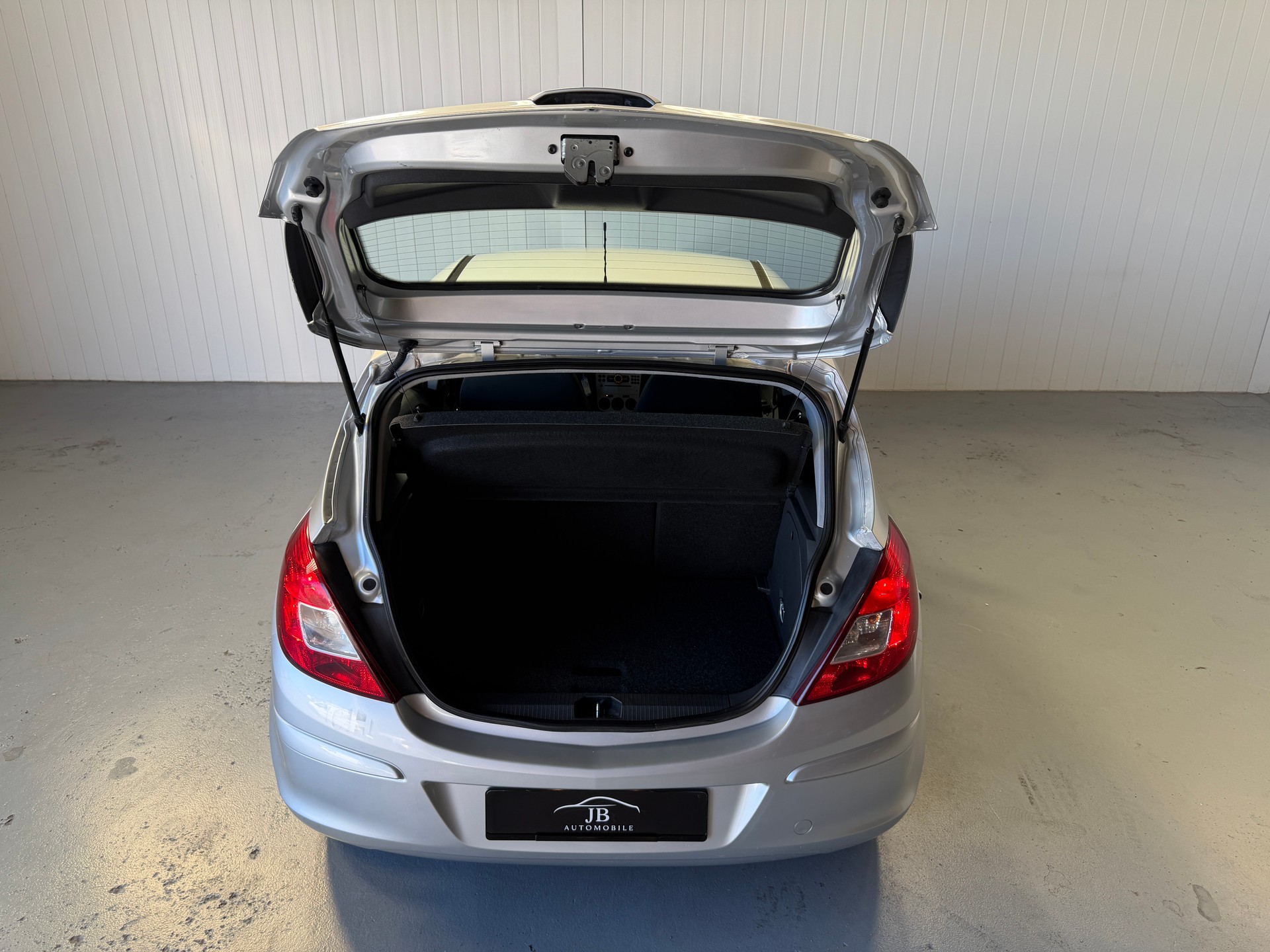 OPEL Corsa 1.4 TP Enjoy-image-14
