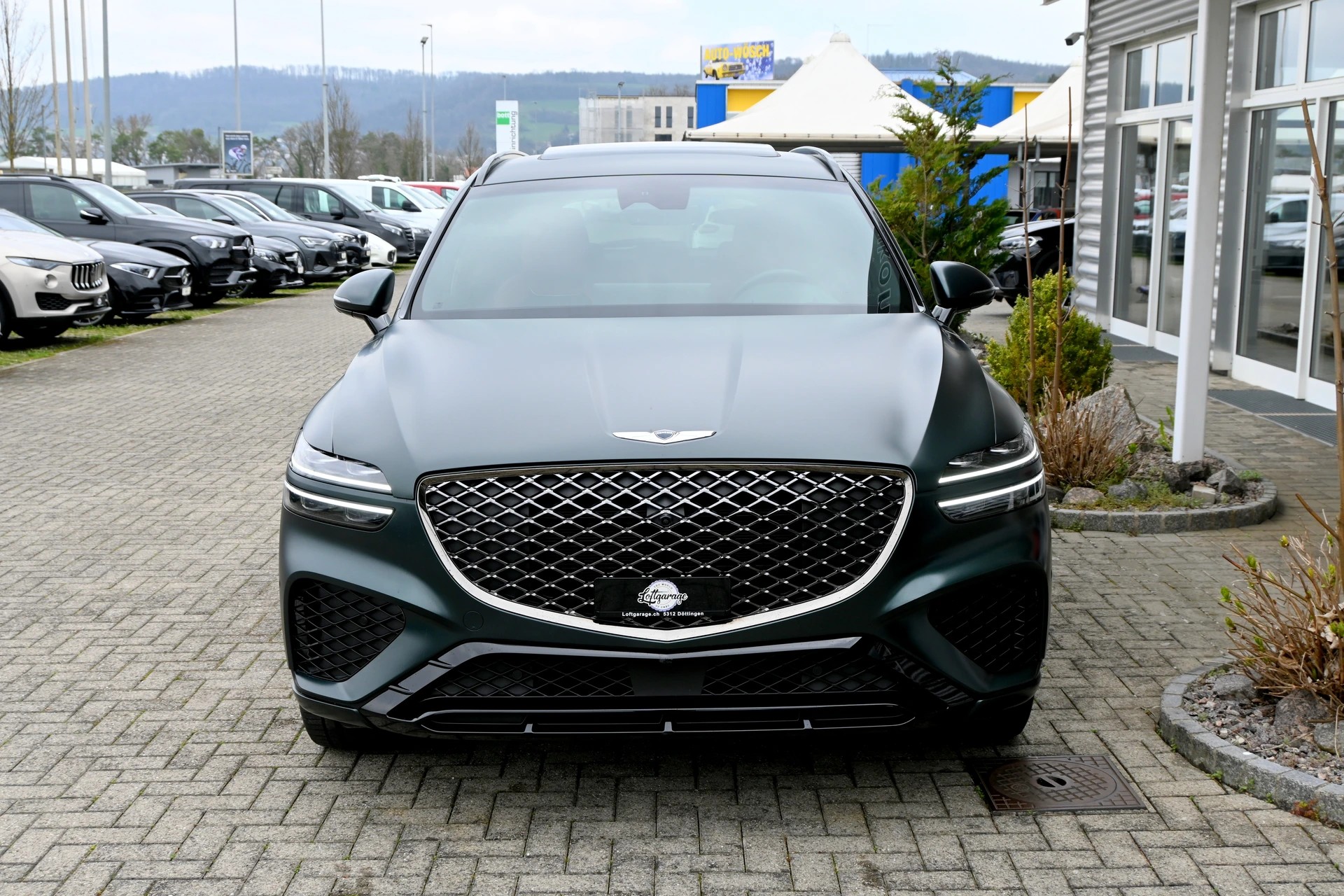 GENESIS GV70 2.2 CRDI Luxury AT8 AWD 4x4 (CH Auto) + AHK 2500kg-image-2