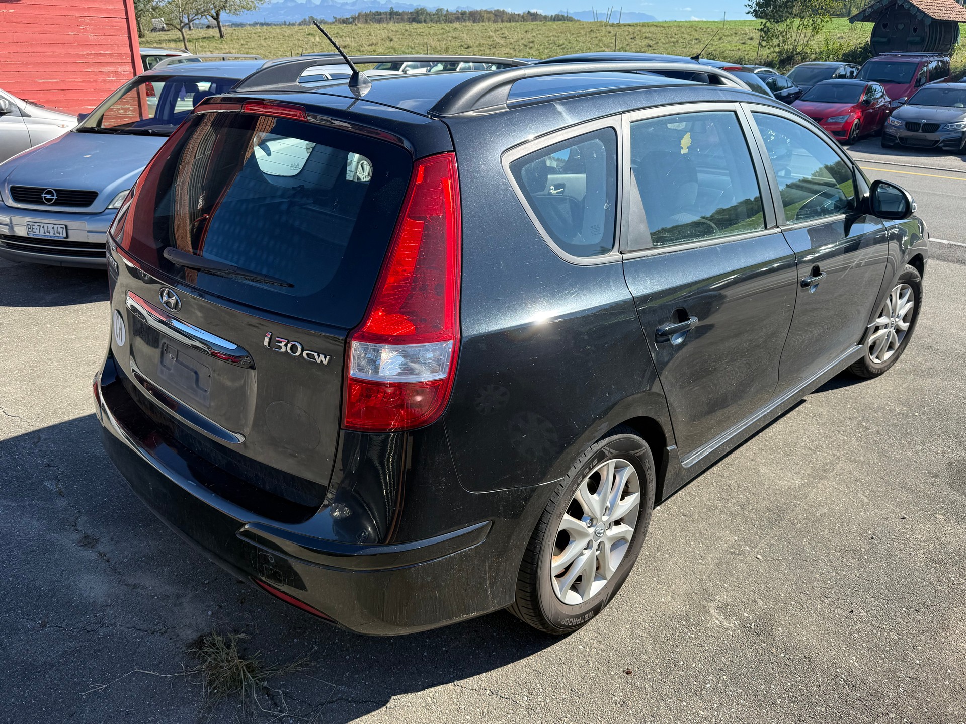 HYUNDAI i30 Wagon 1.6 Style-image-4