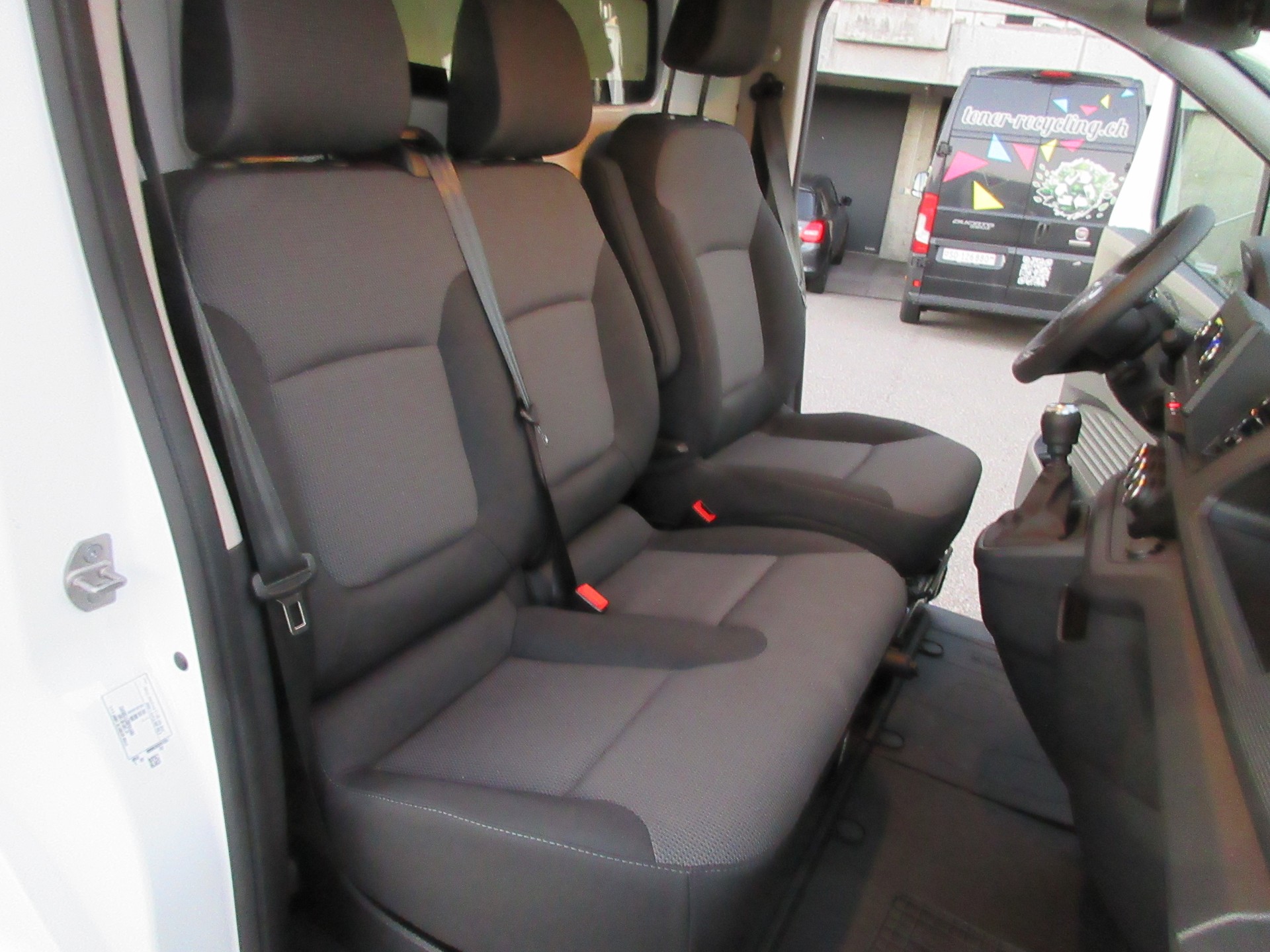 NISSAN PRIMASTAR Kaw. 2.8t L1 H1 dCi 110 Acenta (Bus)-image-7