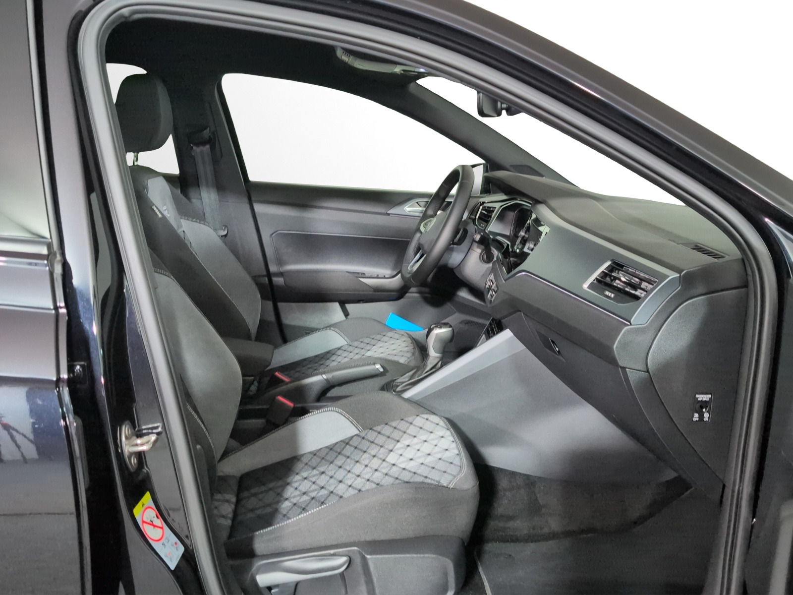 VW Polo 1.0 TSI R-Line United DSG-image-6
