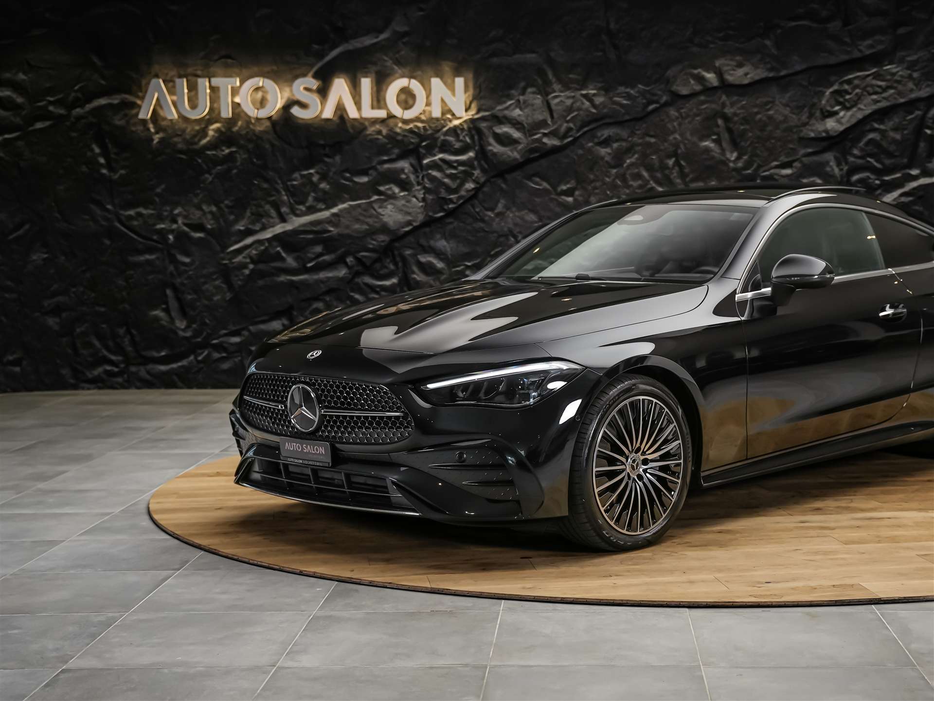 MERCEDES-BENZ CLE 200 Coupé AMG Line 9G-Tronic *Werksgarantie*Panorama*Lenkradheizung*-image-12