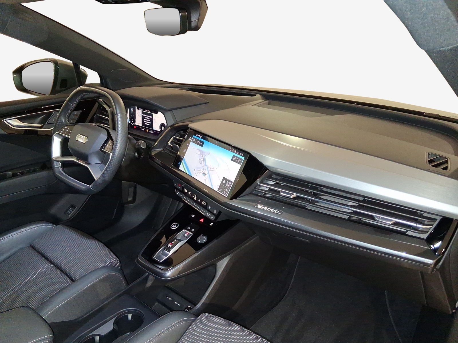 AUDI Q4 e-tron 50 quattro-image-13