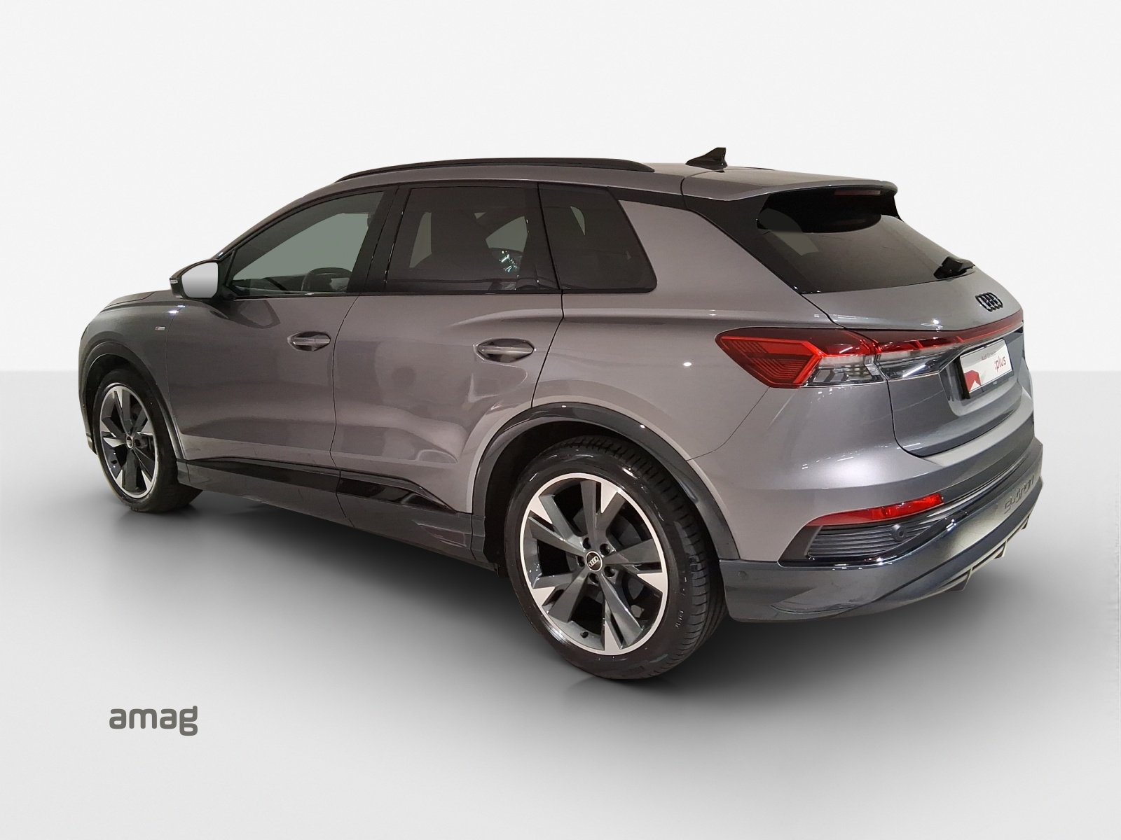 AUDI Q4 e-tron 50 quattro-image-2