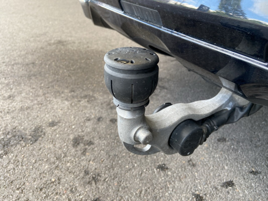 MERCEDES-BENZ GLC 300 de 4M 9G-Tronic-image-6