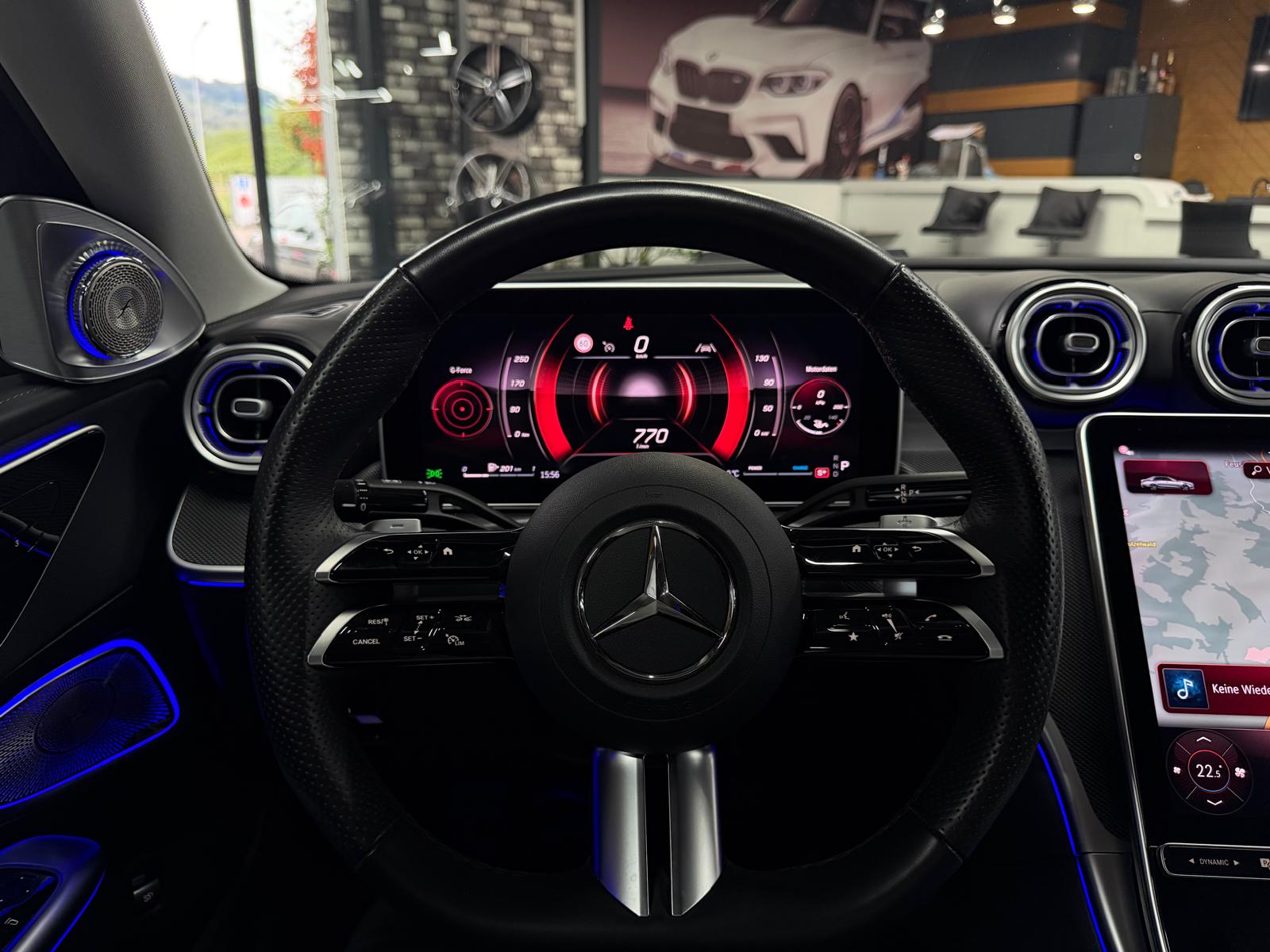 MERCEDES-BENZ C 180 AMG (C63s AMG Bodykit) Limited Black&Silver Performance 5 Jahre Werksgarantie & Gratisservice-image-9