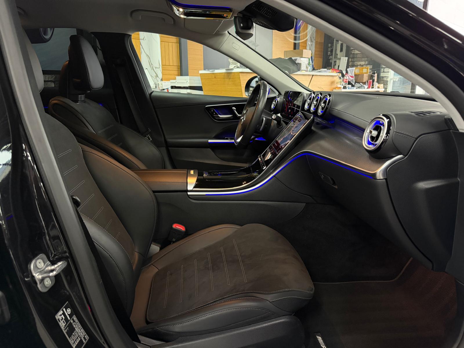 MERCEDES-BENZ C 180 AMG (C63s AMG Bodykit) Limited Black&Silver Performance 5 Jahre Werksgarantie & Gratisservice-image-14