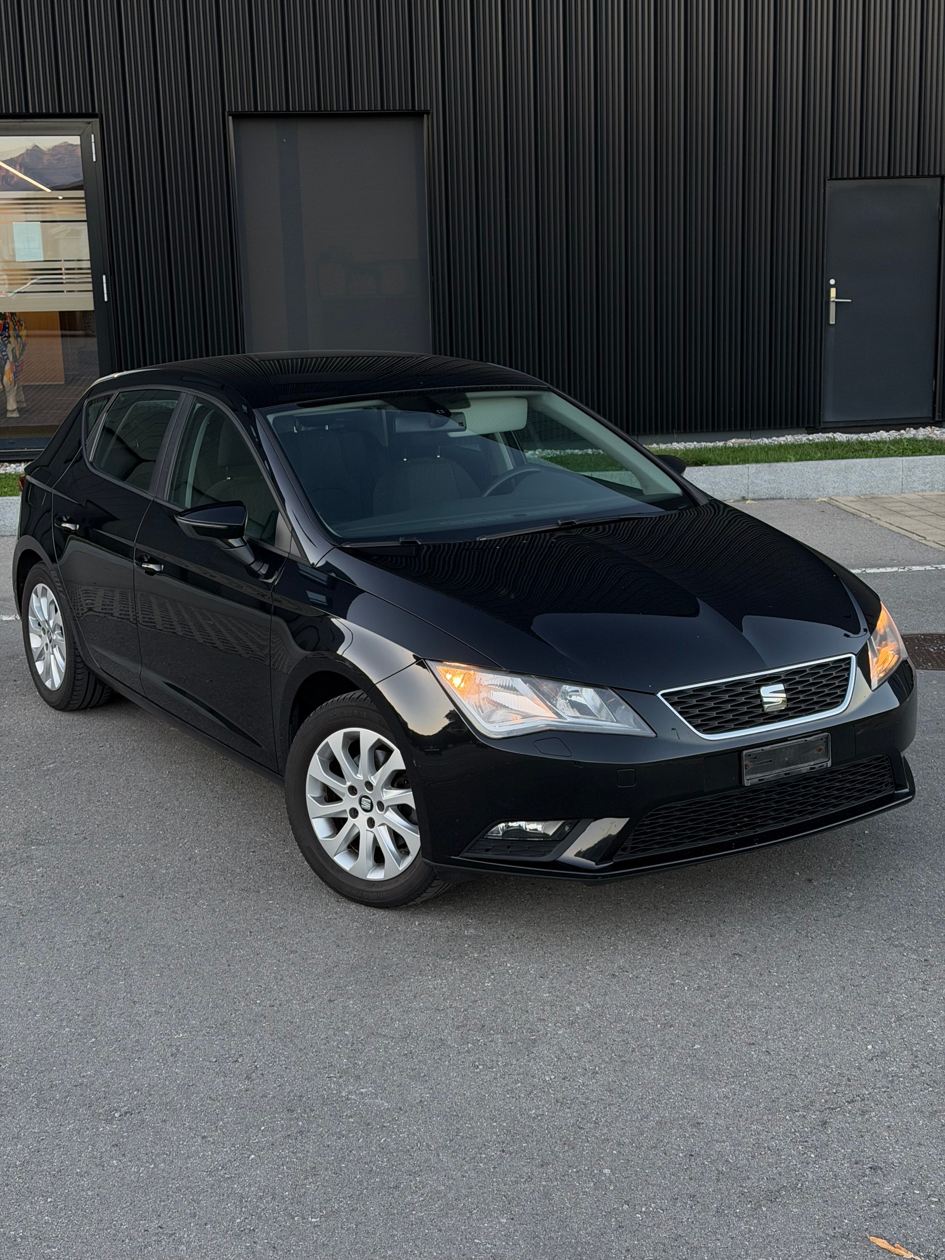 SEAT Leon 1.4 TSI Style-image-0