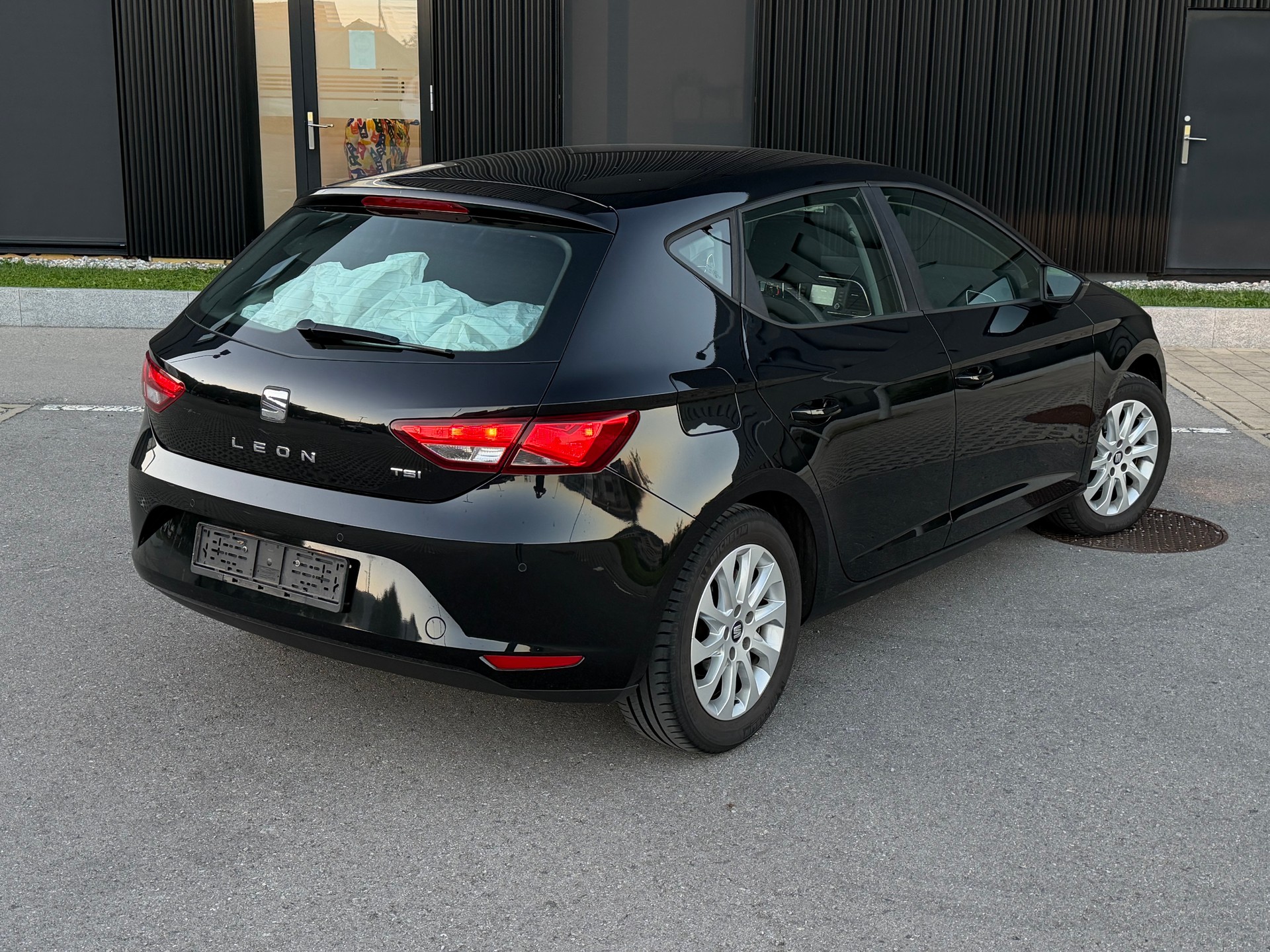 SEAT Leon 1.4 TSI Style-image-5