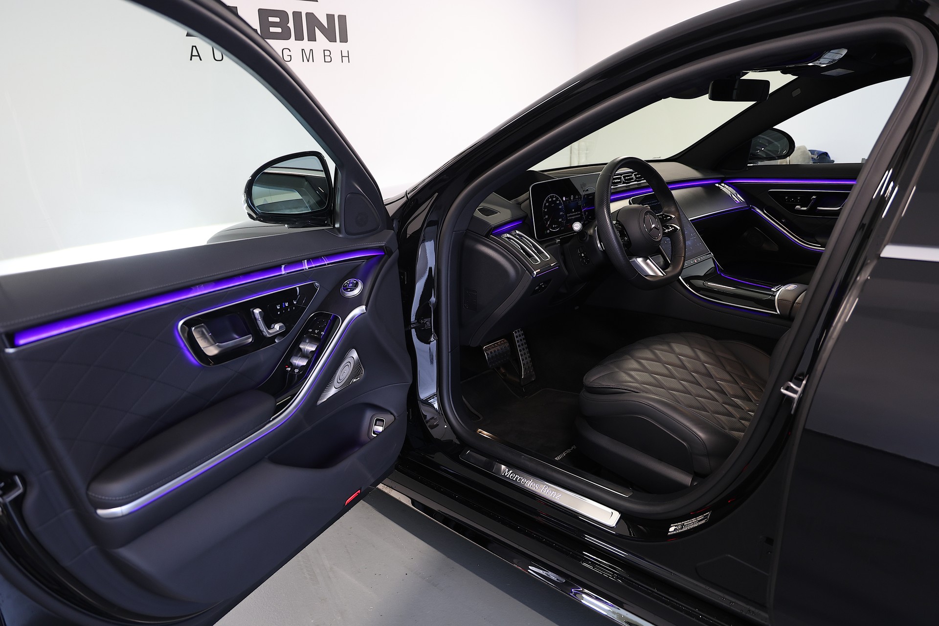 MERCEDES-BENZ S 450 d AMG Line 4matic *CH-Fahrzeug*-image-5