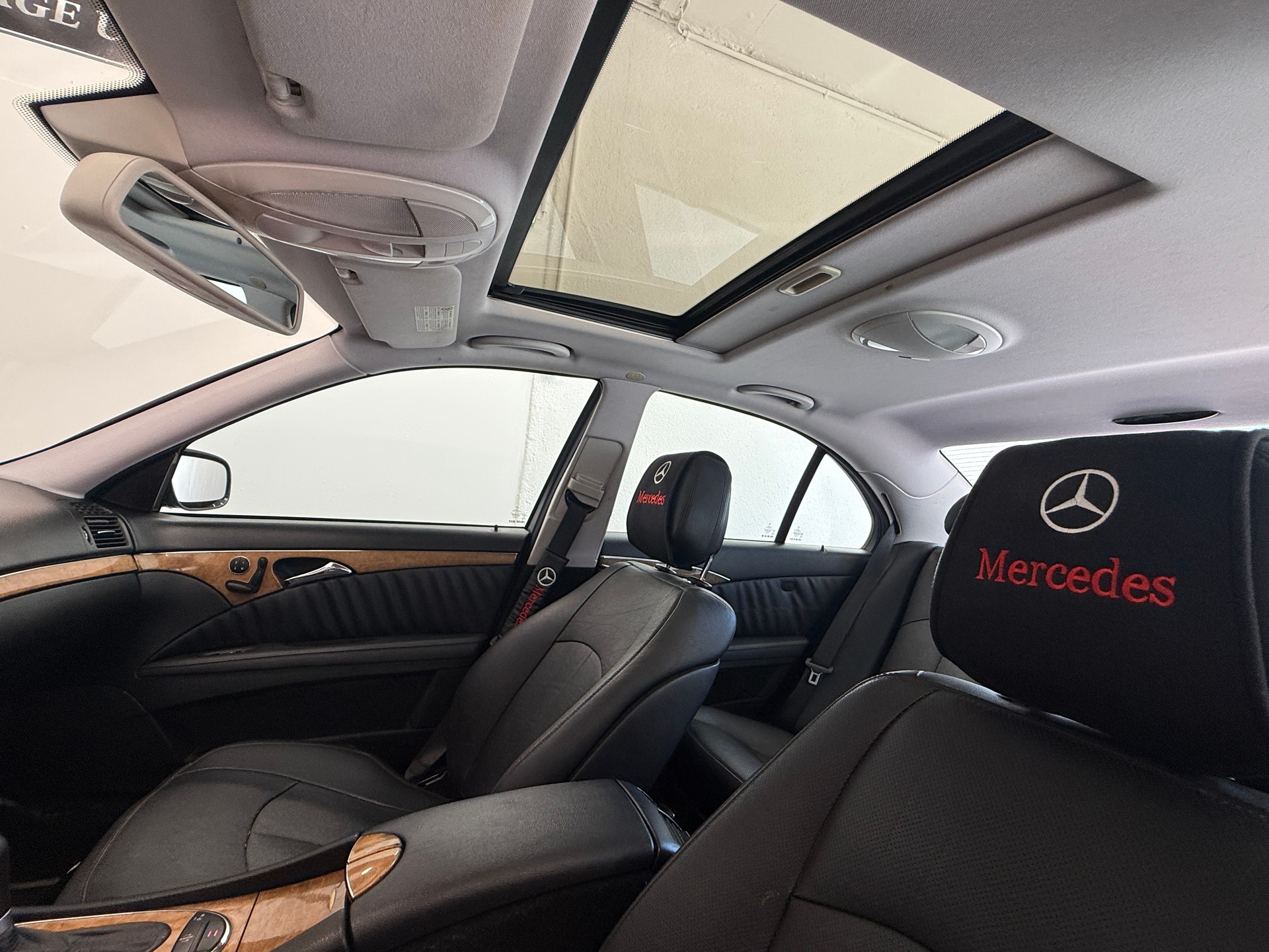 MERCEDES-BENZ E 350 CGI Elégance 7G-Tronic-image-13