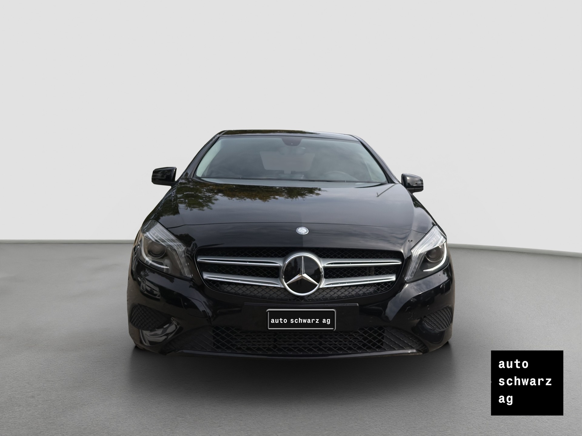 MERCEDES-BENZ A 200 Urban-image-1