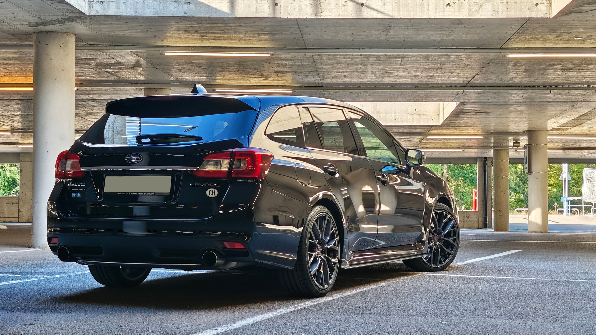 SUBARU 1.6 DIT Luxury S-image-1
