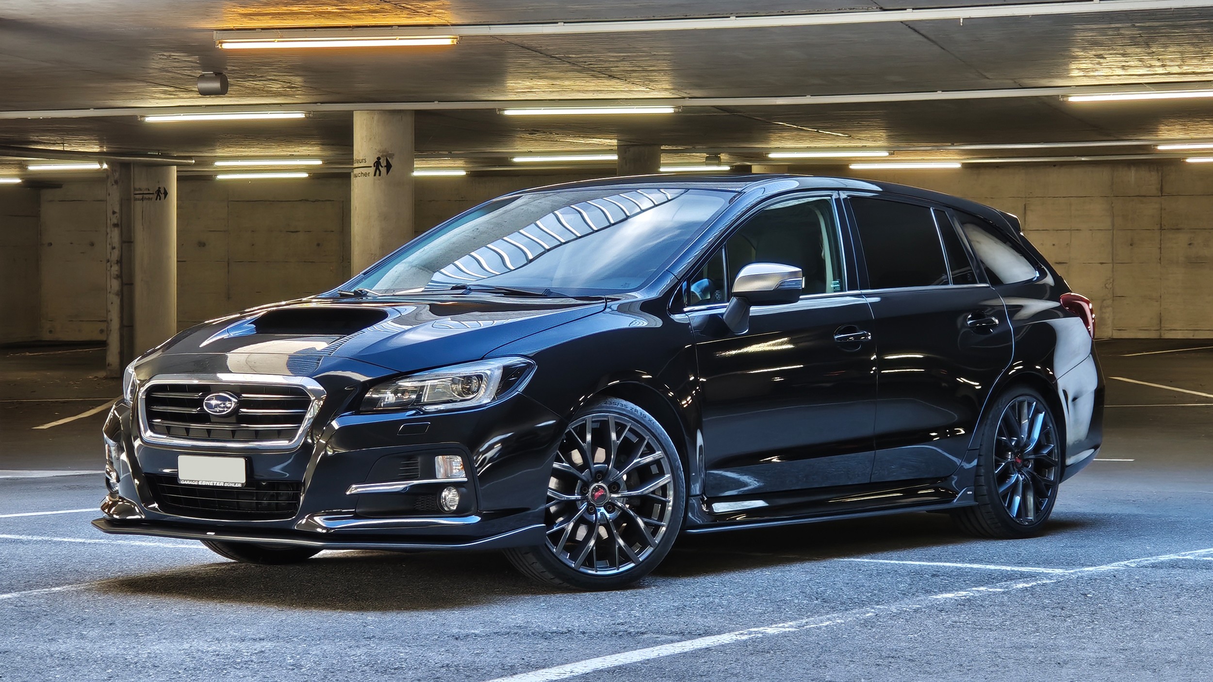 Car photo