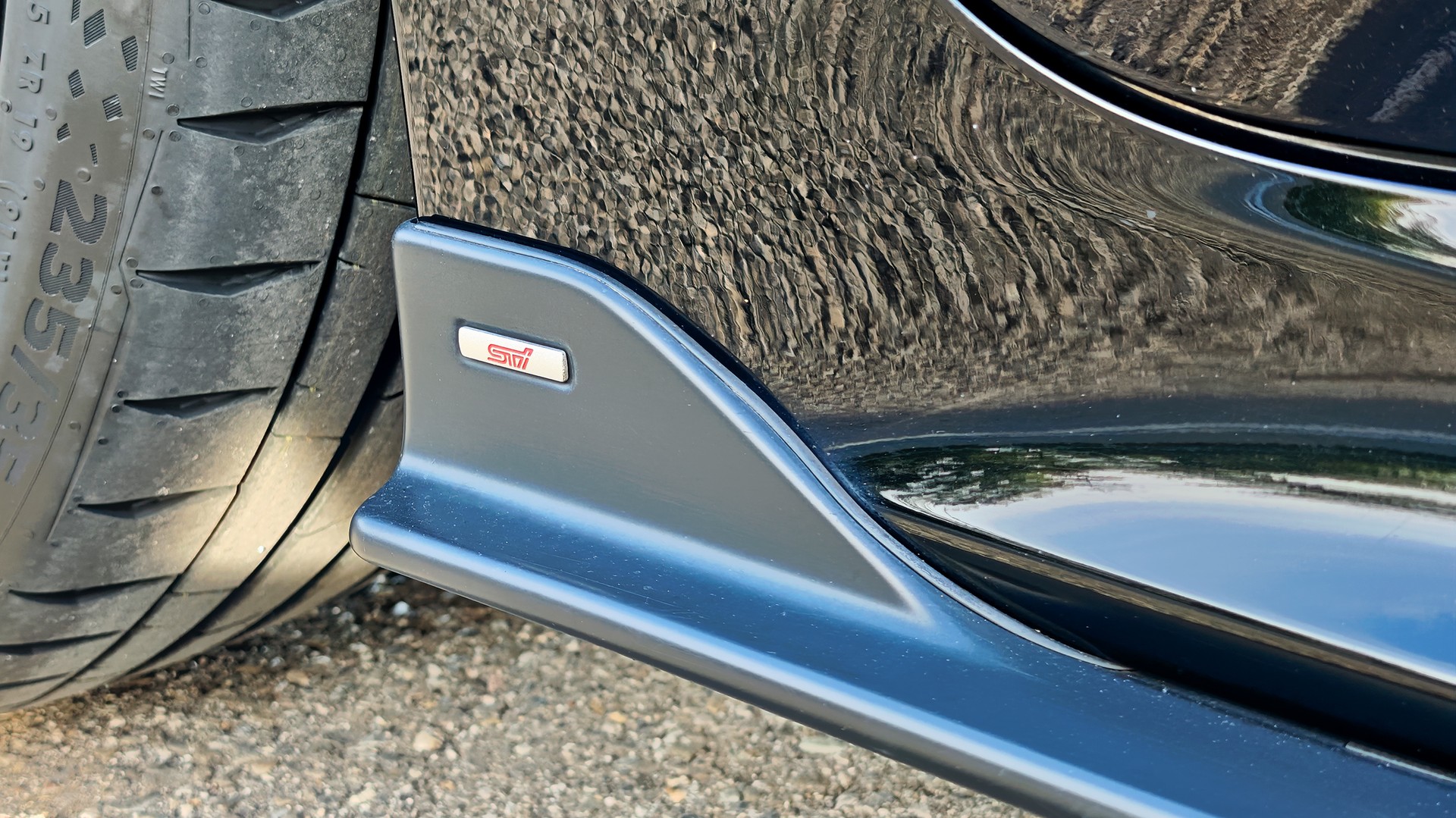 SUBARU 1.6 DIT Luxury S-image-2