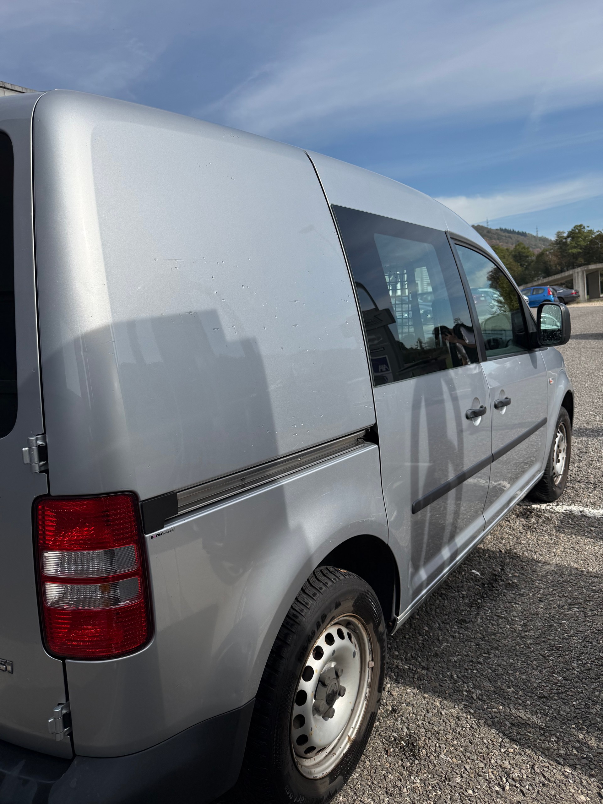 VW CADDY-image-2