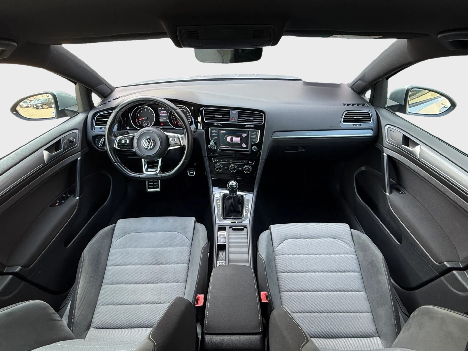 VW Golf 1.4 TSI Allstar R-Line-image-8