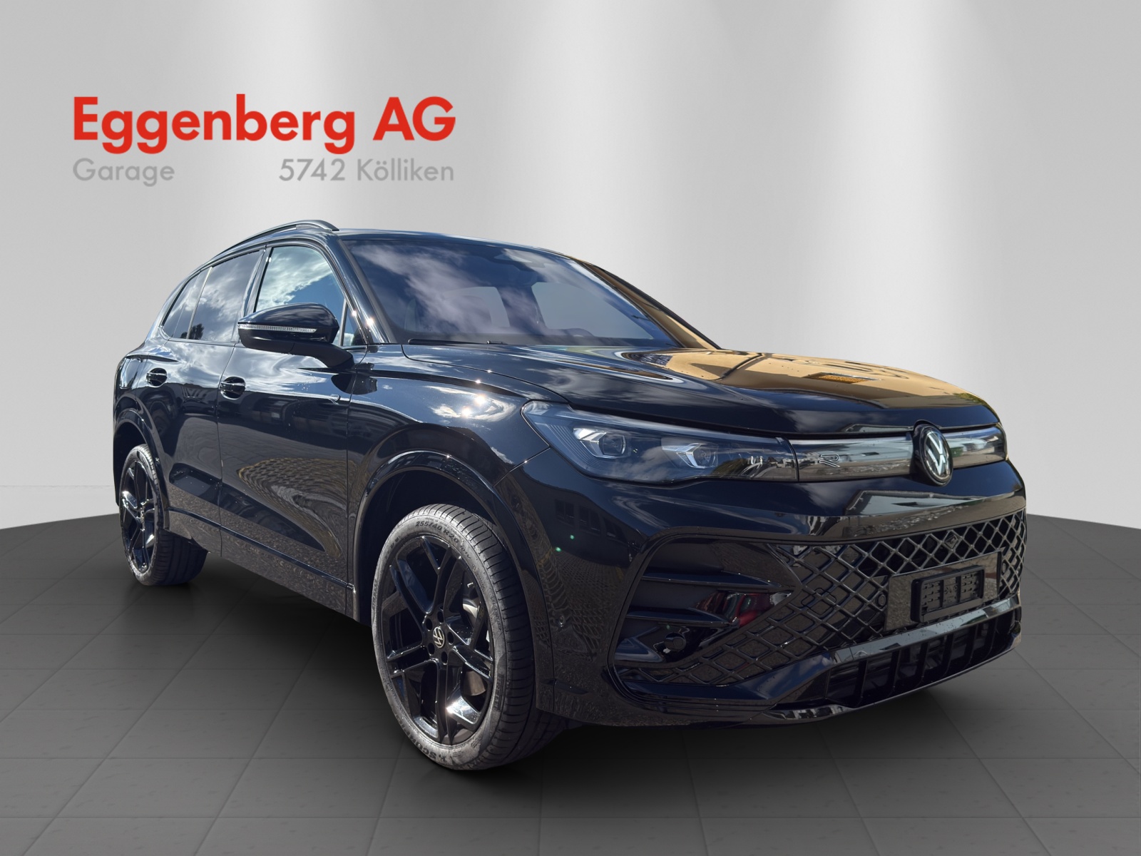 VW Tiguan 2.0 TSI DSG R-Line 4Motion, Grenadillschwarz Metallic-image-6