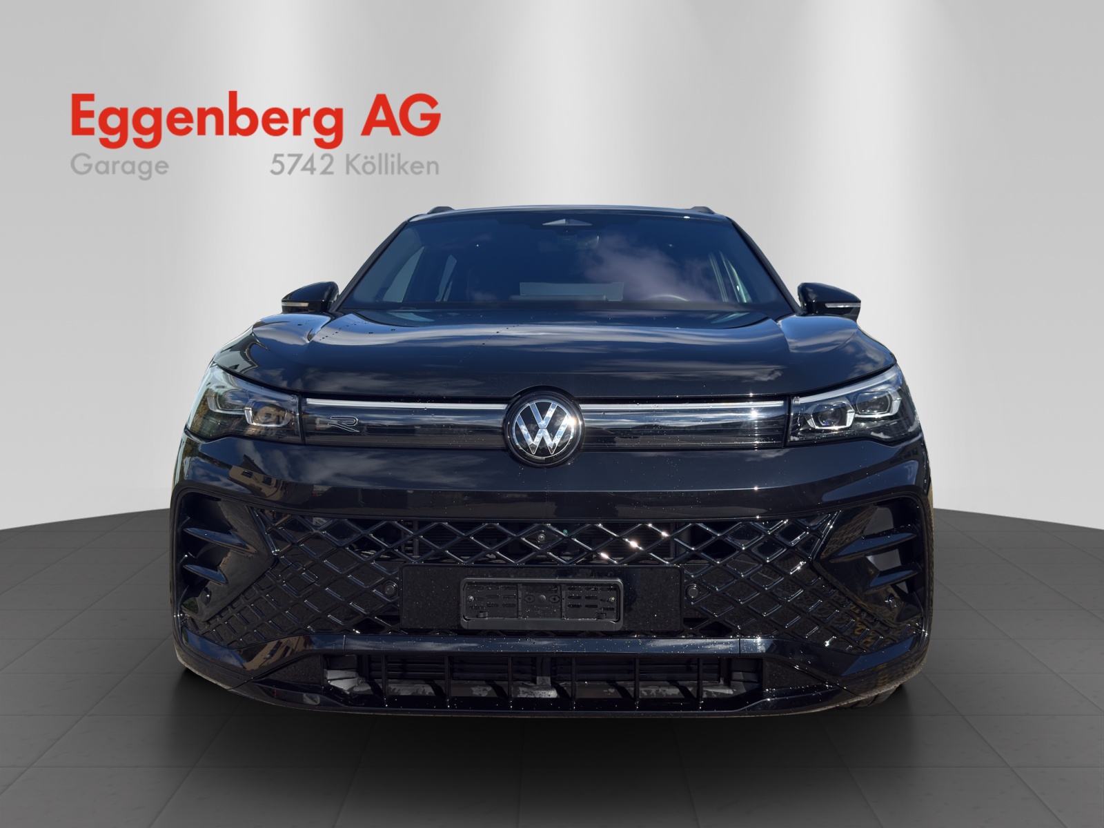 VW Tiguan 2.0 TSI DSG R-Line 4Motion, Grenadillschwarz Metallic-image-7