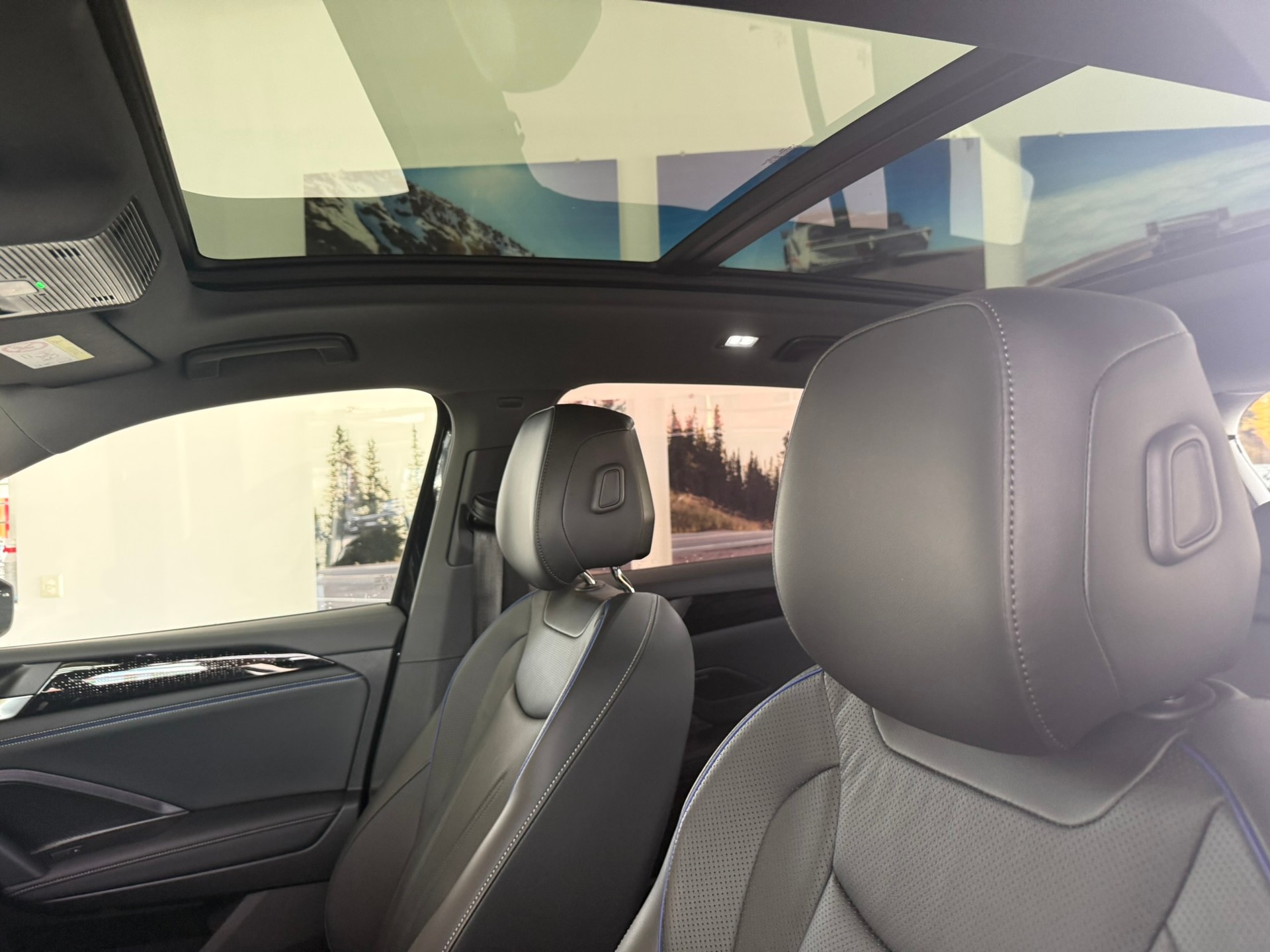 VW Tiguan 2.0 TSI DSG R-Line 4Motion, Grenadillschwarz Metallic-image-13