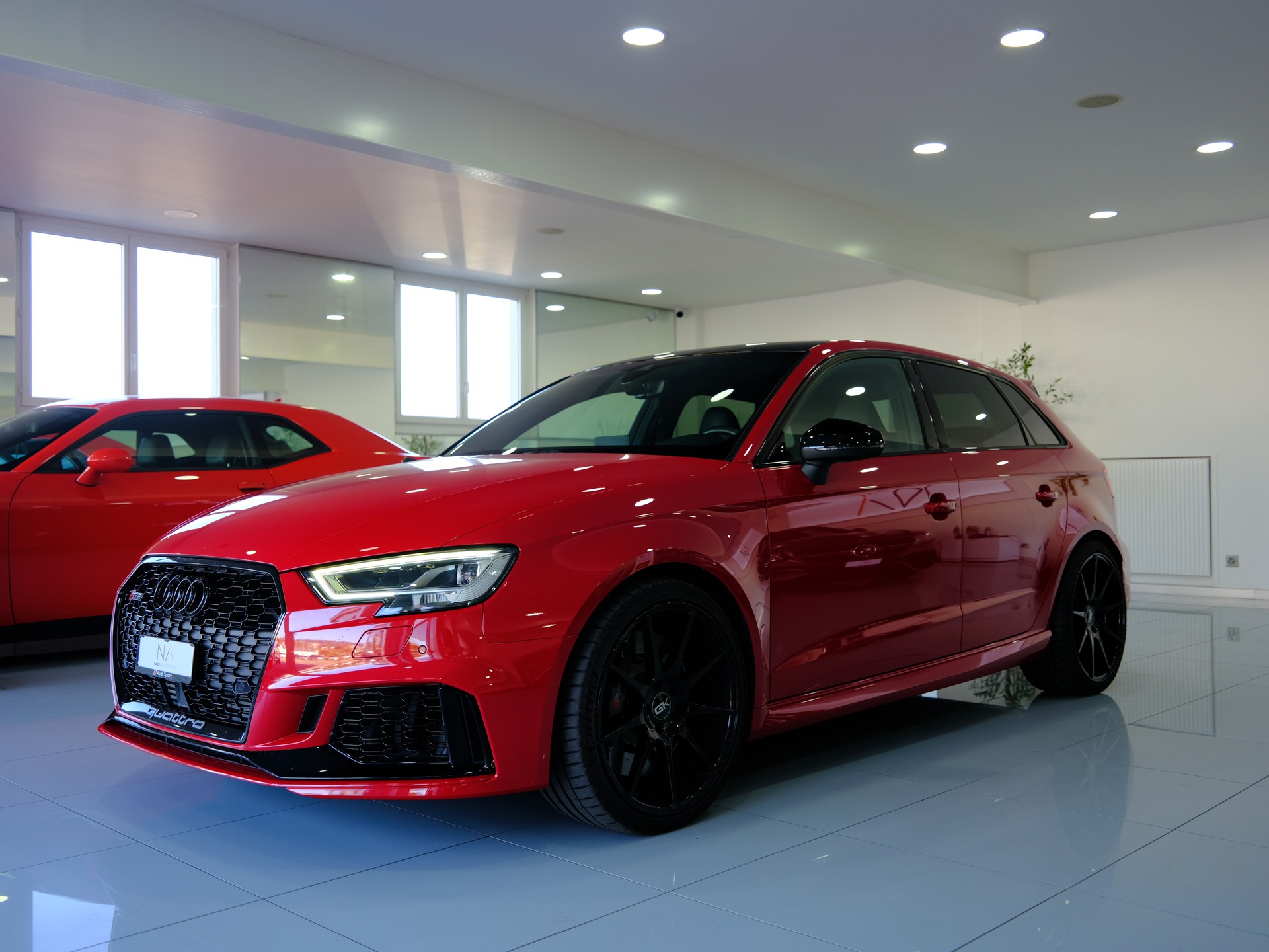 AUDI RS3 Sportback 2.5 TSI quattro S-tronic *Service Package* *Sonderlackierung*-image-3