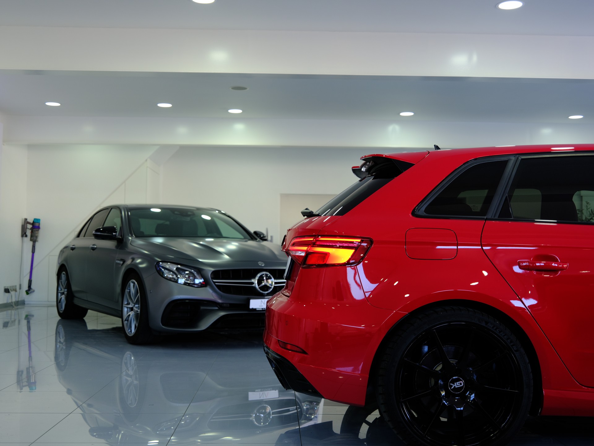 AUDI RS3 Sportback 2.5 TSI quattro S-tronic *Service Package* *Sonderlackierung*-image-7