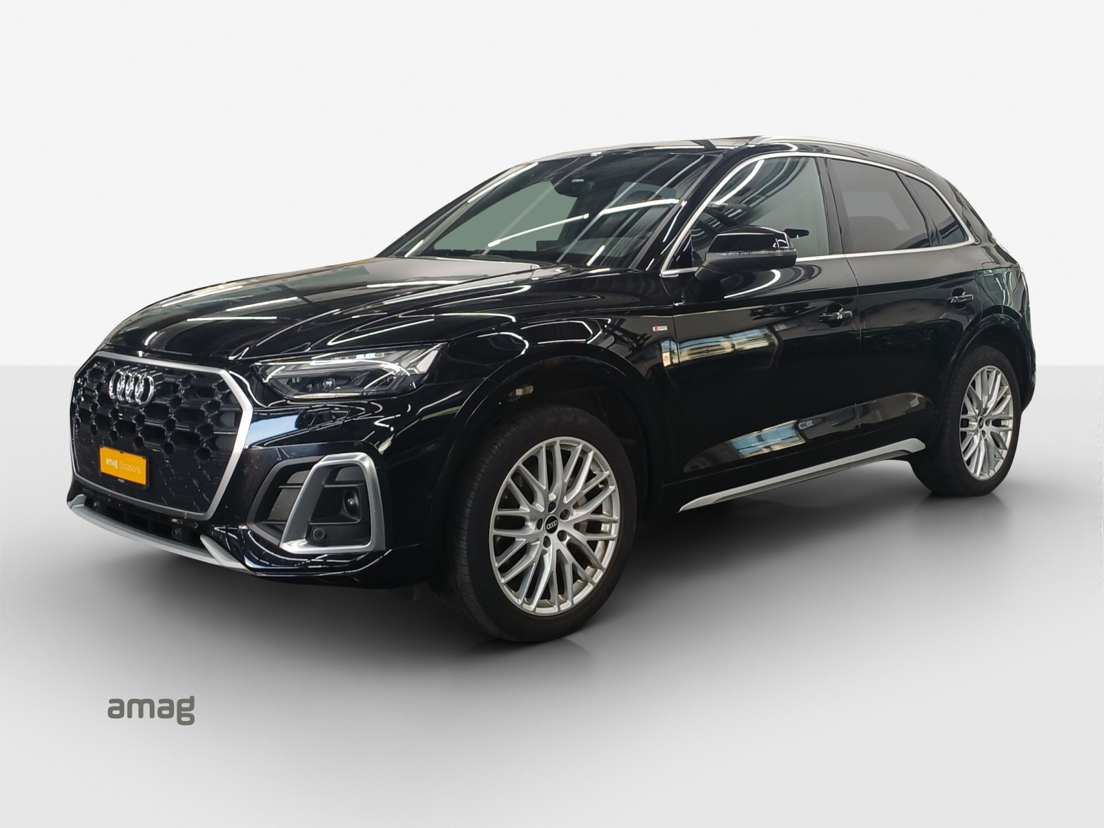 AUDI Q5 50 TFSI e PHEV S line quattro S-tronic-image-0