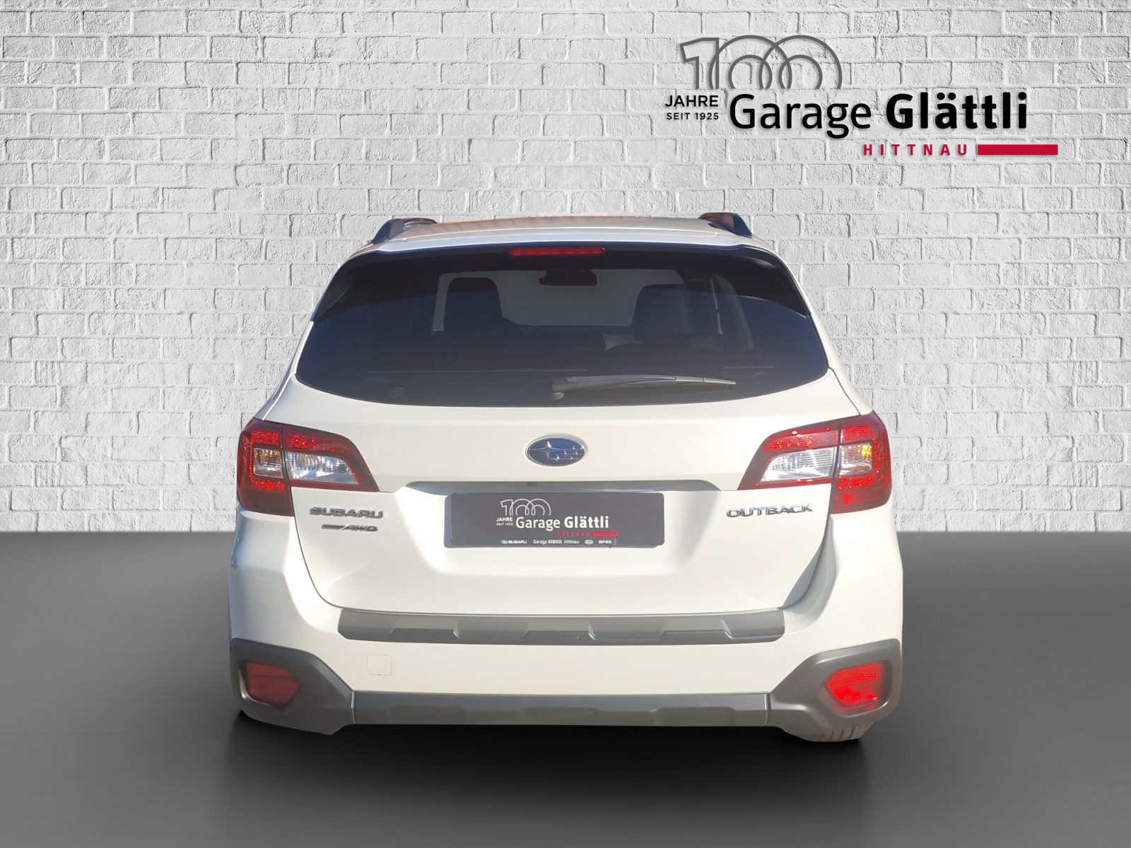 SUBARU Outback 2.5i Luxury-image-3