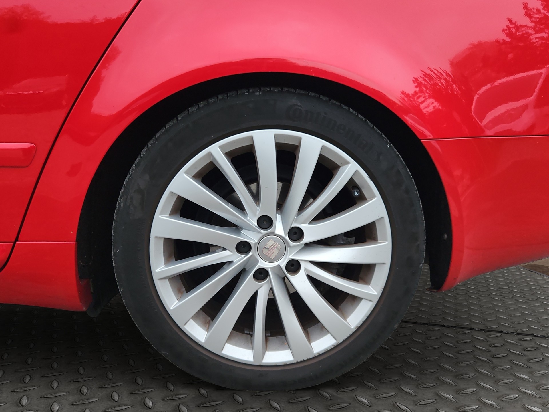SEAT Exeo ST 2.0 TDI Advantage-image-22
