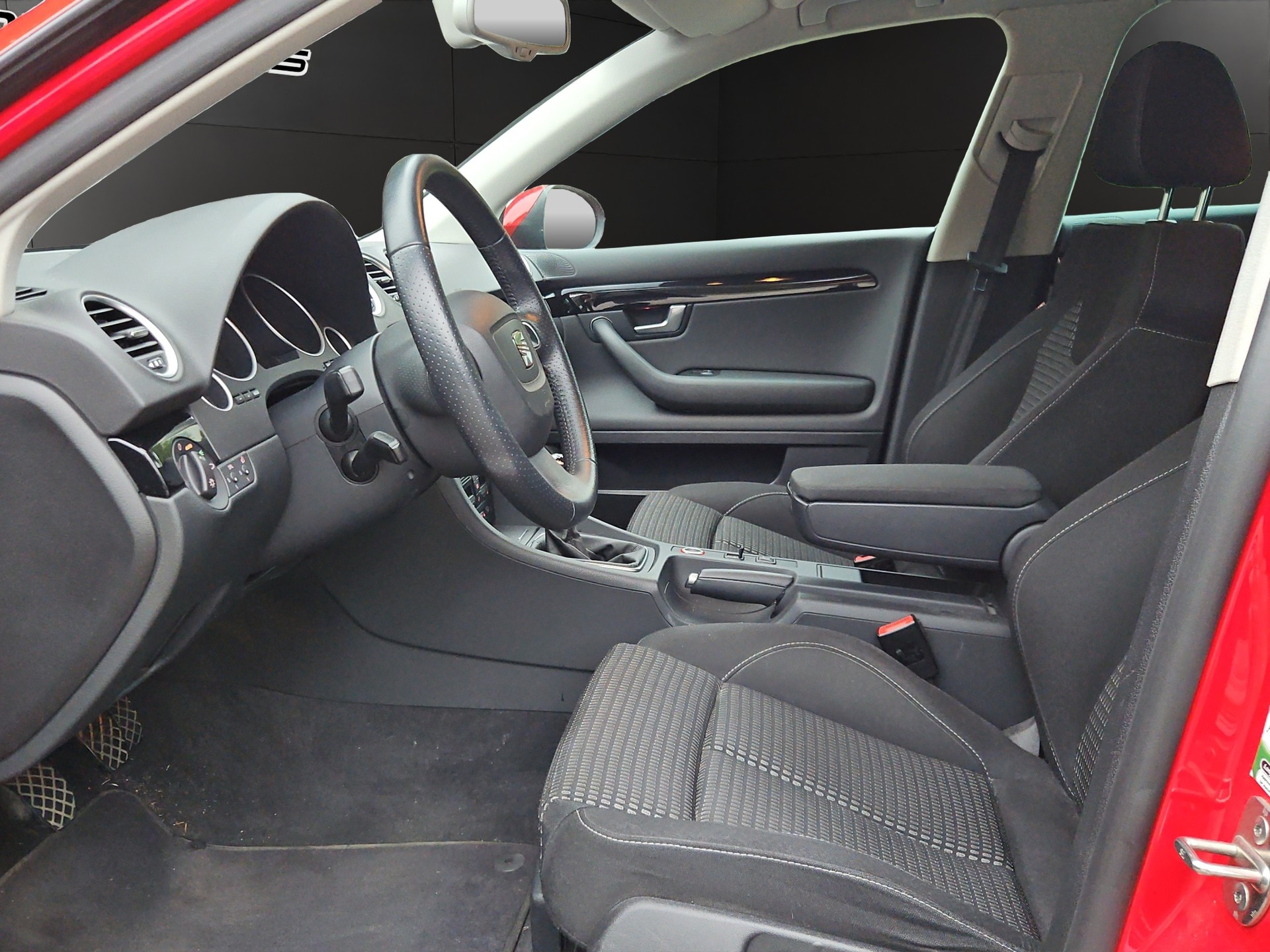 SEAT Exeo ST 2.0 TDI Advantage-image-10