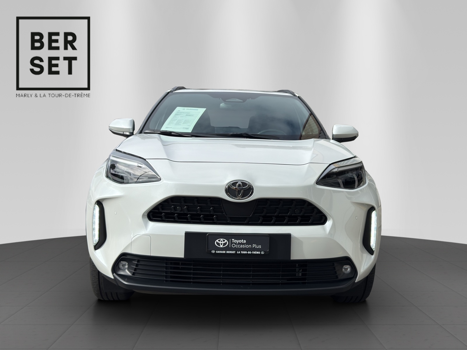 TOYOTA Yaris Cross 1.5 VVT-i HSD Trend AWD-i-image-20