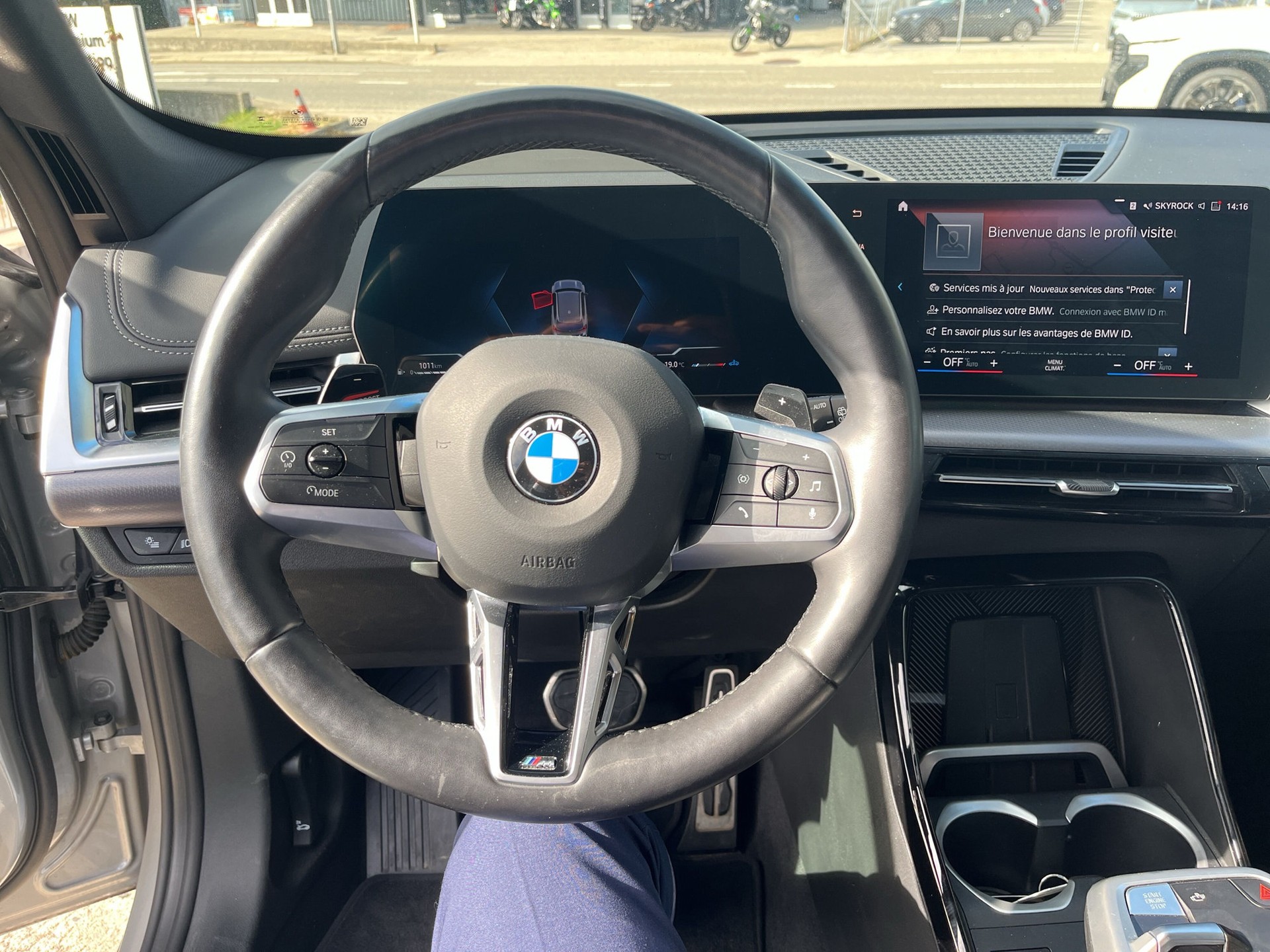 BMW X1 sDrive 18i M Sport-image-11