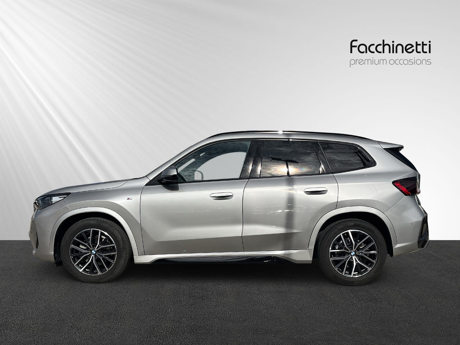 BMW X1 sDrive 18i M Sport-image-1