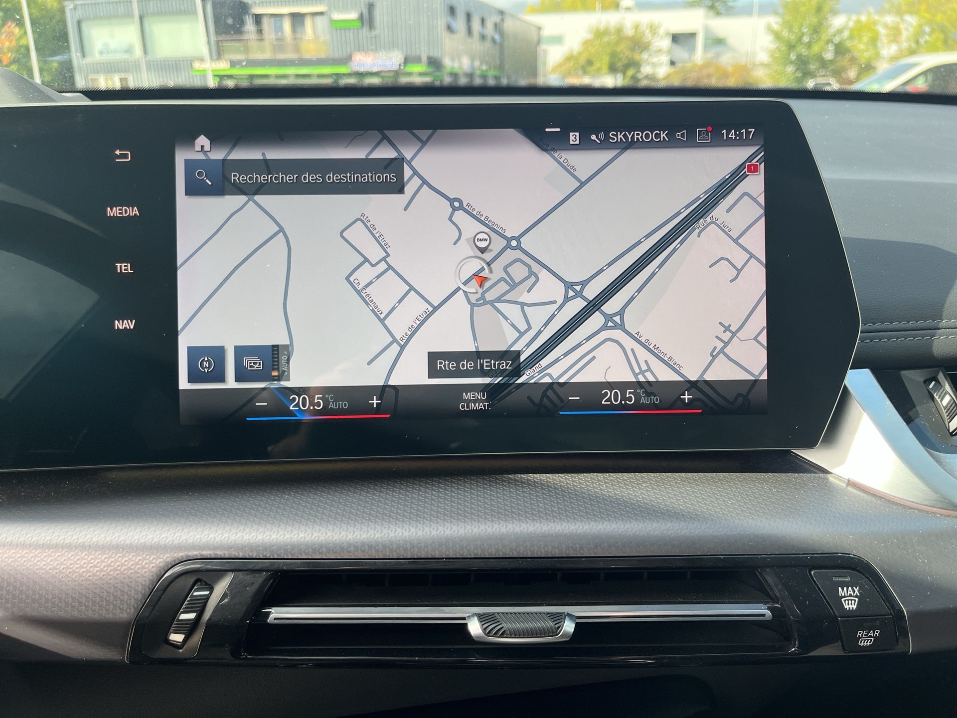 BMW X1 sDrive 18i M Sport-image-10