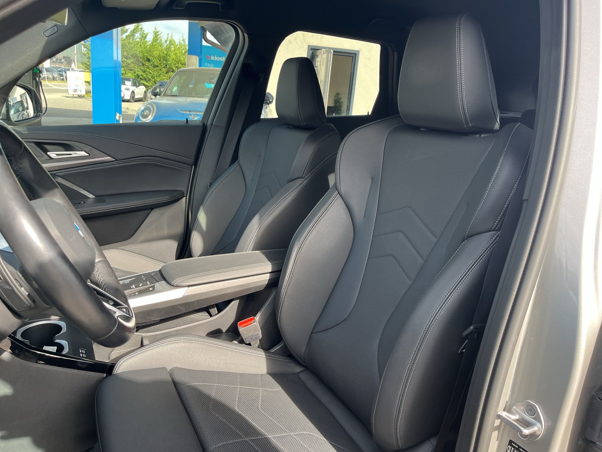 BMW X1 sDrive 18i M Sport-image-9